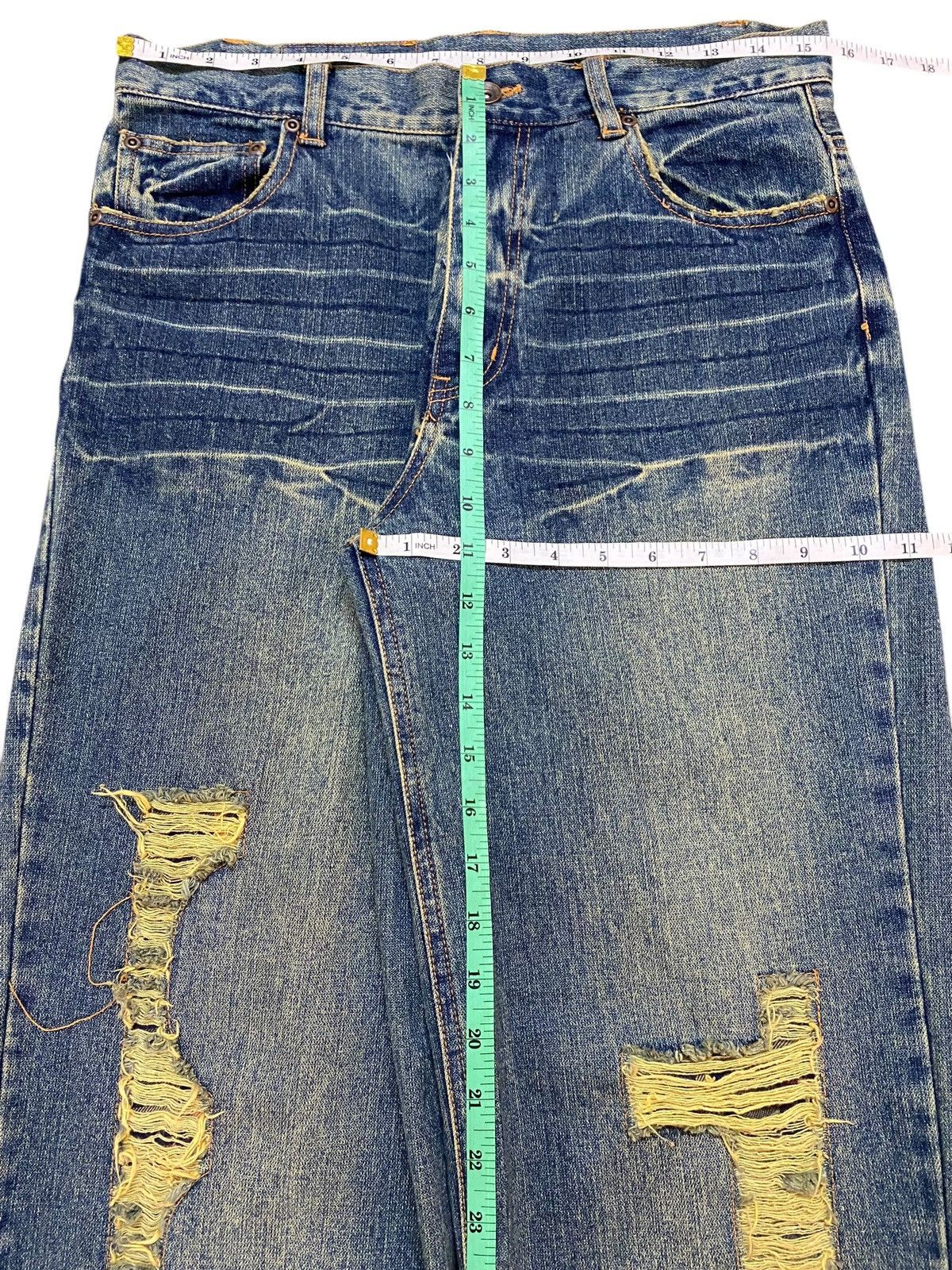 Japanese Brand Vintage Japanese Brands Mud Wash Distressed Denim Jeans Size US 31 - 14 Thumbnail