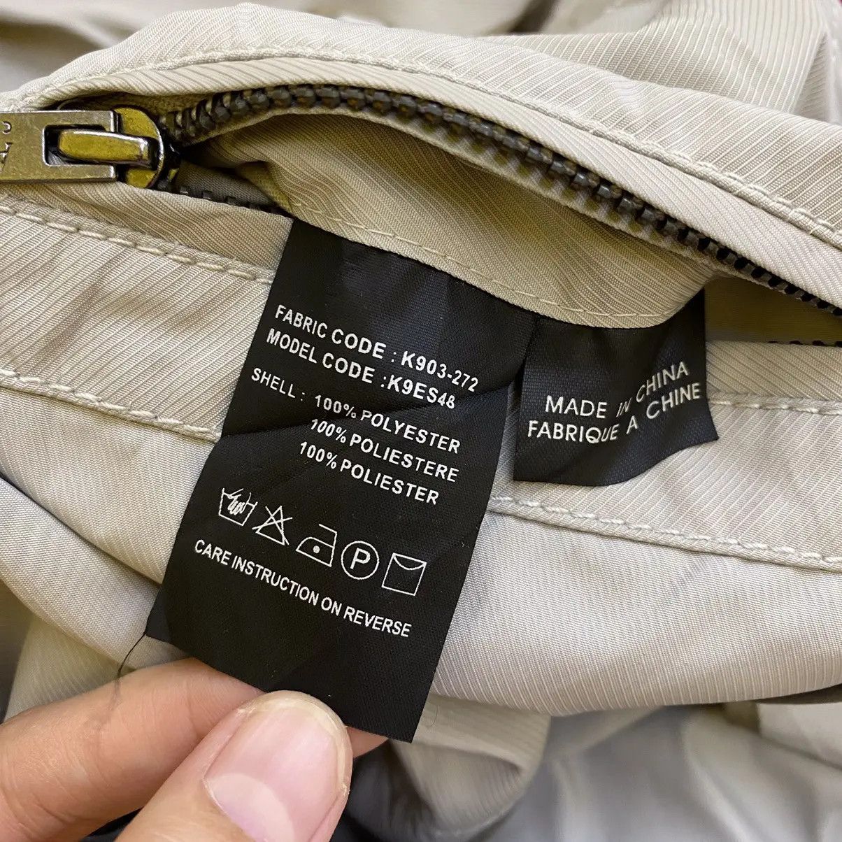 Giorgio Armani GIORGIO ARMANI COLLEZIONI Water Repellent Trench Coat Size XL / US 12-14 / IT 48-50 - 6 Thumbnail
