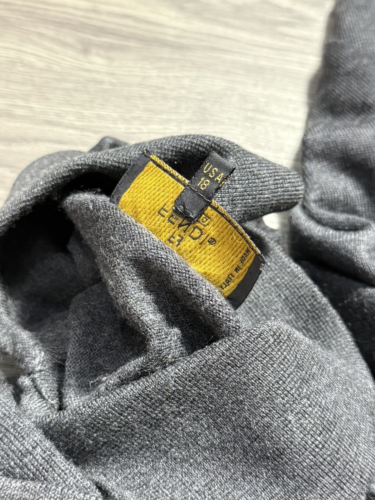 Fendi 💥Vintage Knit wear Fendi Wool Lana Merino💥 Size US L / EU 52-54 / 3 - 3 Thumbnail