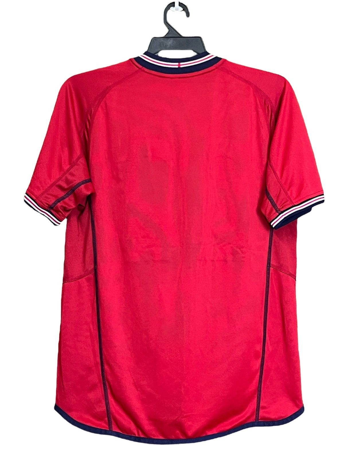 Umbro VINTAGE 2002-04 ENGLAND NATIONAL TEAM REVERSIBLE AWAY JERSEY Size US M / EU 48-50 / 2 - 4 Thumbnail