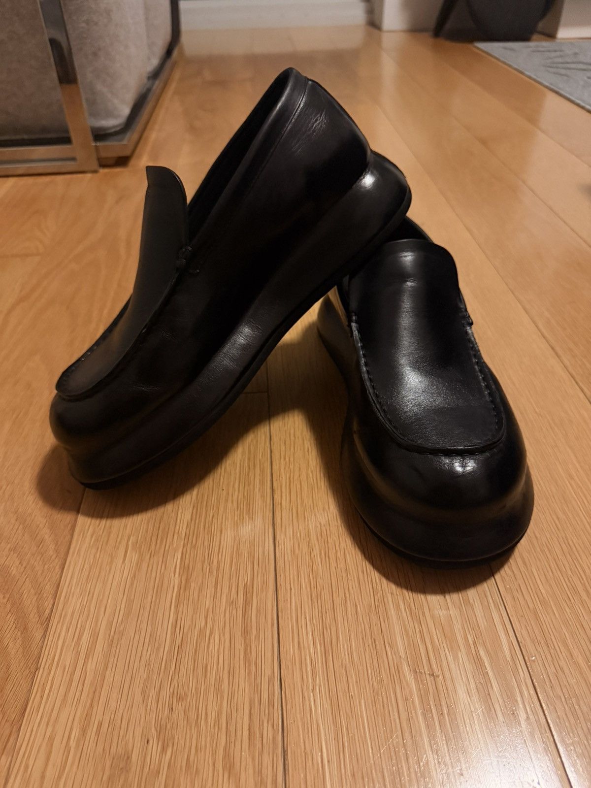 Jacquemus LEATHER LOFER