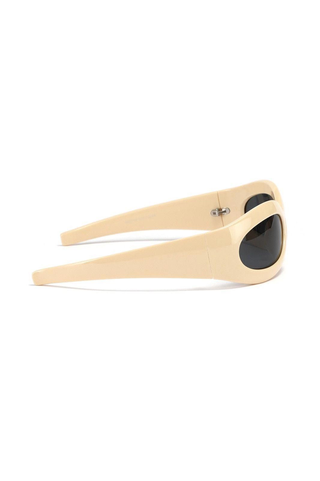Hypebeast Vtg Y2K Avant Garde Sunglasses Yellow Unisex One Size Size ONE SIZE - 7 Thumbnail