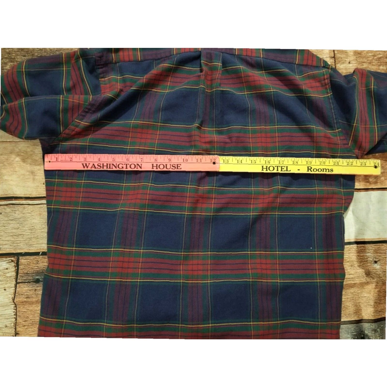Vintage VINTAGE L.L. Bean Work Shirt Men's Long Sleeve Plaid Button-Up Casual Outdoor 90s L Size US L / EU 52-54 / 3 - 3 Thumbnail