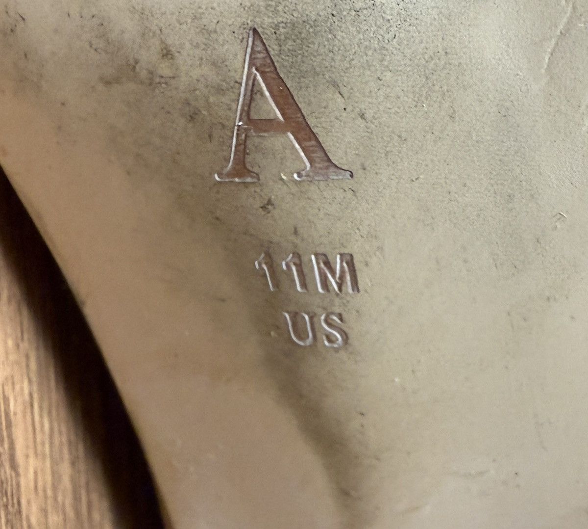 Anthropologie Anthropologie Suede Camel Pointed Checkerbox Wood Block Heel Size US 11 / IT 41 - 11 Thumbnail