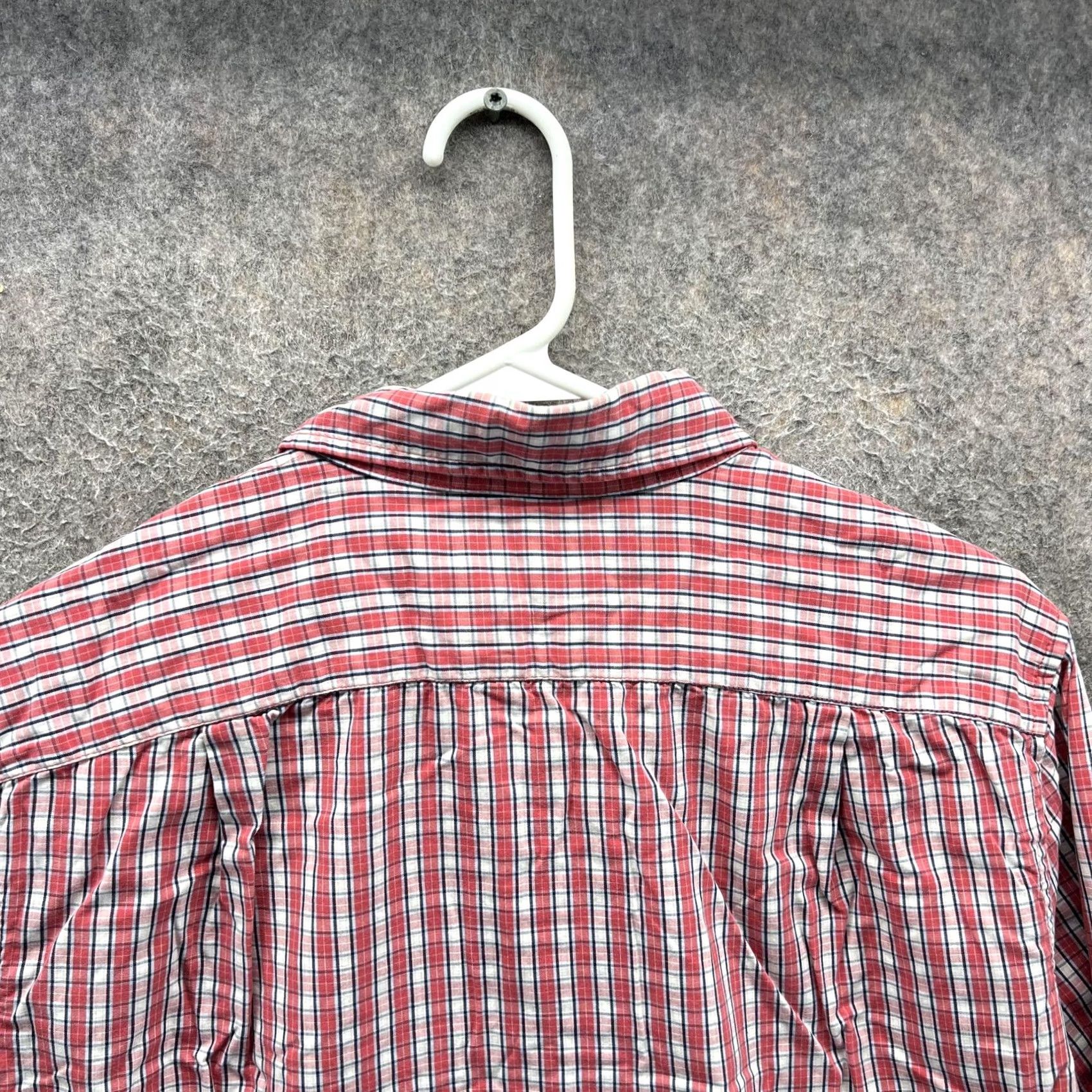 Abercrombie & Fitch Abercrombie & Fitch Shirt Mens S Red Plaid Long Sleeve Button-Up Slim Muscle Size US S / EU 44-46 / 1 - 7 Thumbnail
