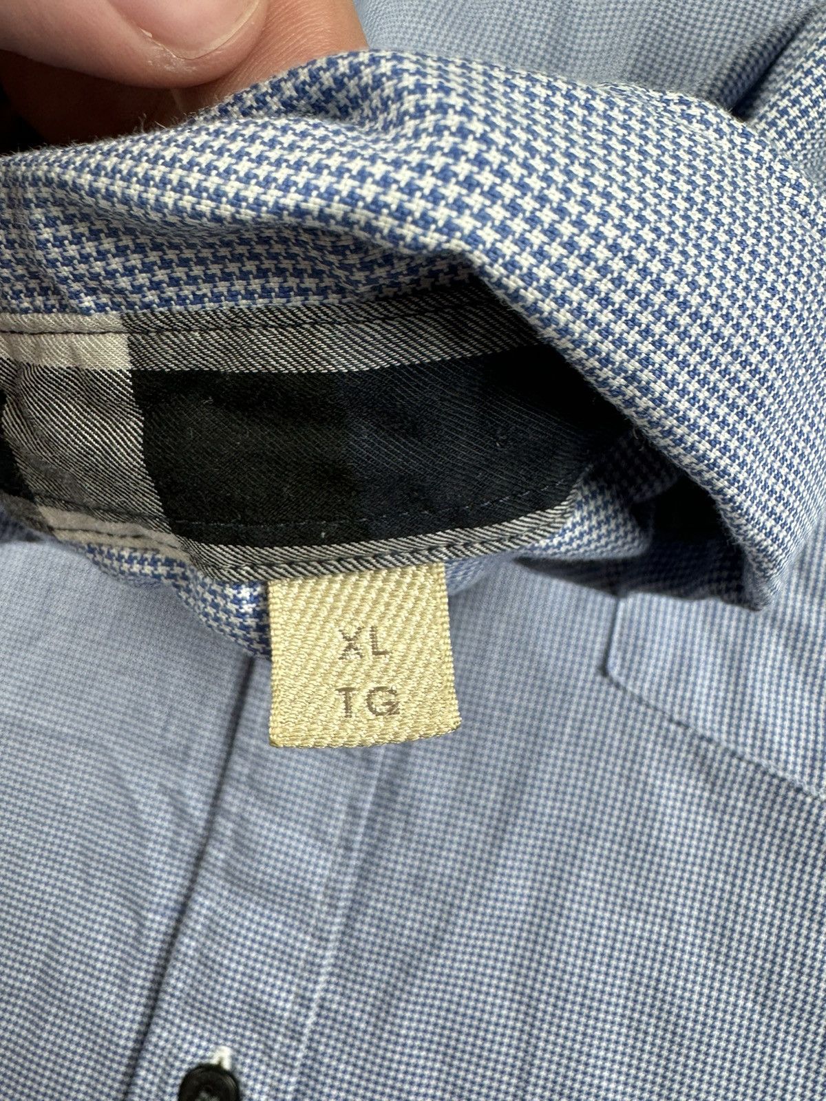 Burberry Burberry Brit London Nova Check Blue Basic Longsleeve Shirt Size US XL / EU 56 / 4 - 12 Thumbnail