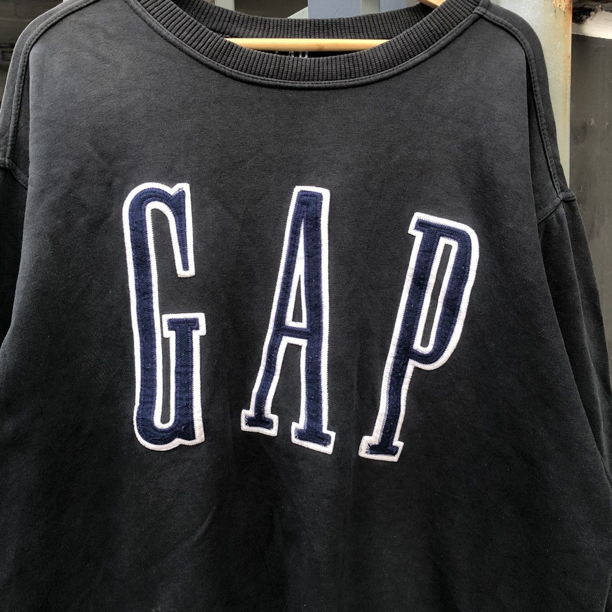 Gap True Vintage🔥🔥90s Gap Big Logo Baggy Sweatshirt Crewneck Size US L / EU 52-54 / 3 - 2 Thumbnail