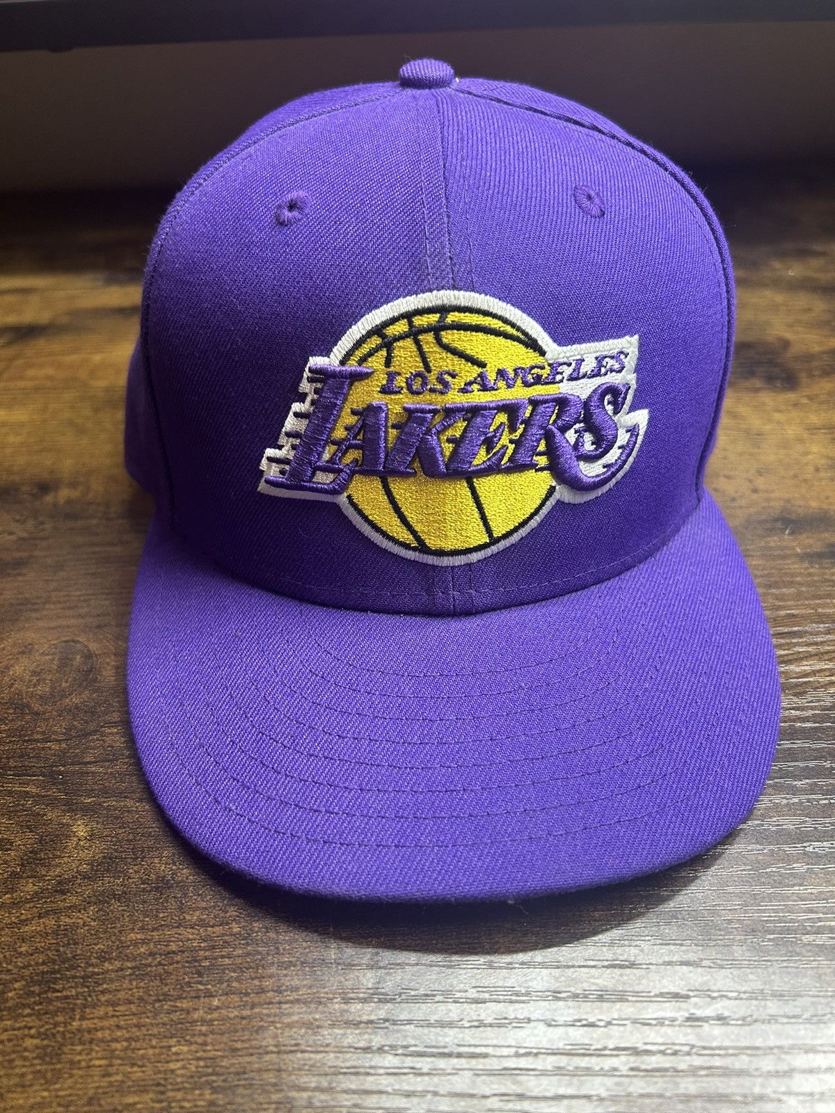 NBA × New Era Los Angeles Lakers New Era fitted hat 7 1/8 Size ONE SIZE - 2 Thumbnail