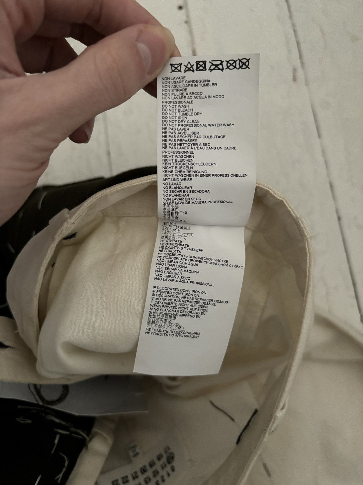 Maison Margiela Maison Margiela deconstructed runway shorts FW20 Size US 30 / EU 46 - 9 Thumbnail