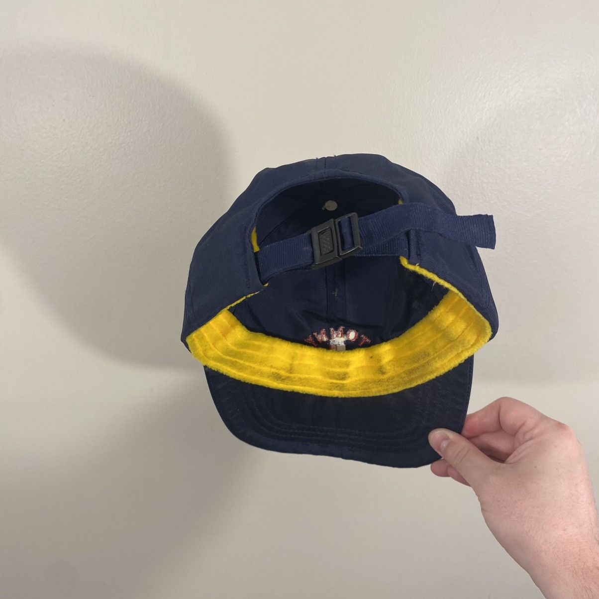 Tommy Hilfiger × Vintage Tommy Hilfiger Vintage Nylon Arch Logo Hat Size ONE SIZE - 2 Thumbnail