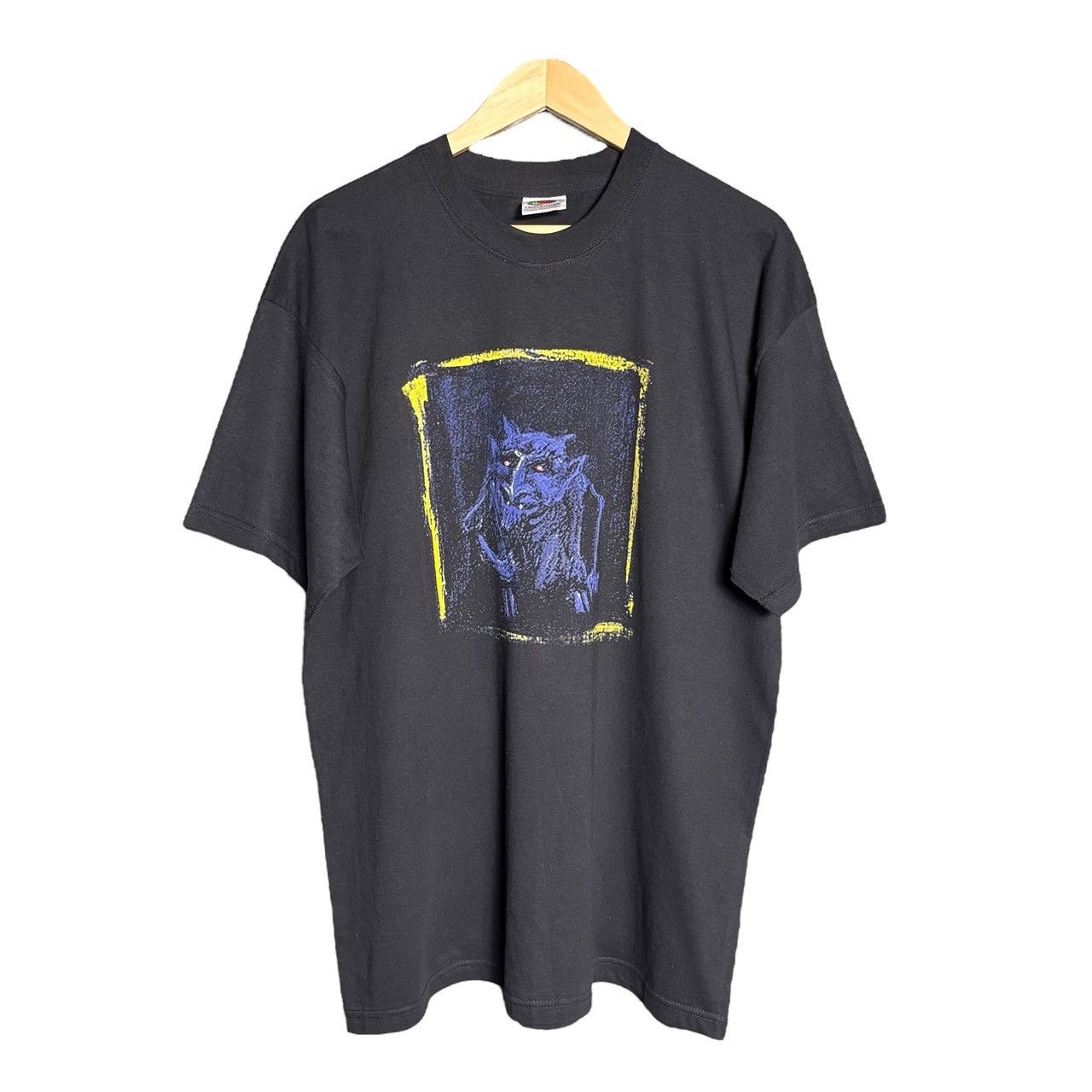 Vintage Vintage 90s Gargoyle Celebrities Name Horror Graphic T-Shirt Size US XL / EU 56 / 4 - 1 Thumbnail