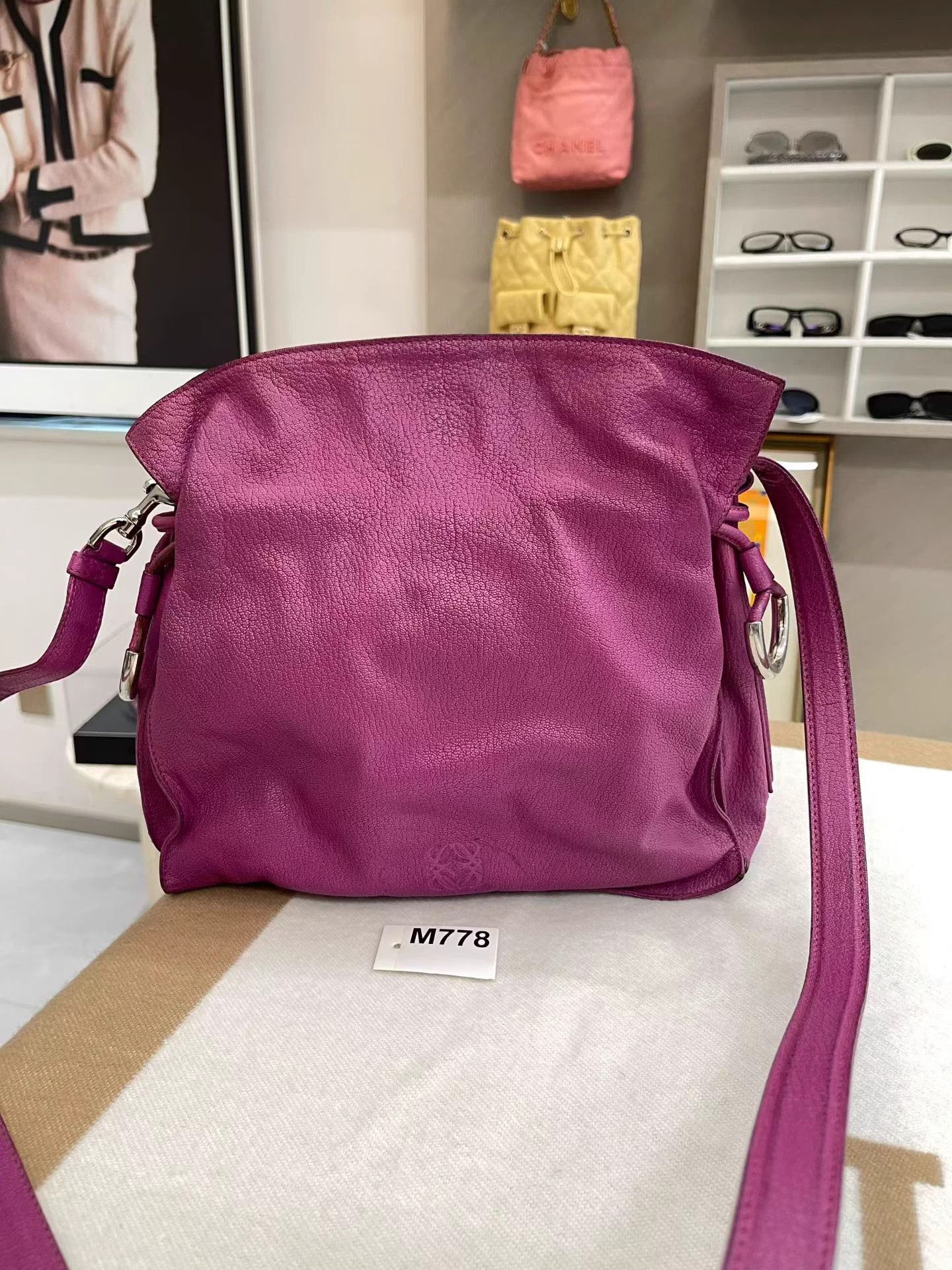 Loewe Loewe Lucky Bag 28x10x27 Good Condition M778 Size ONE SIZE - 1 Thumbnail