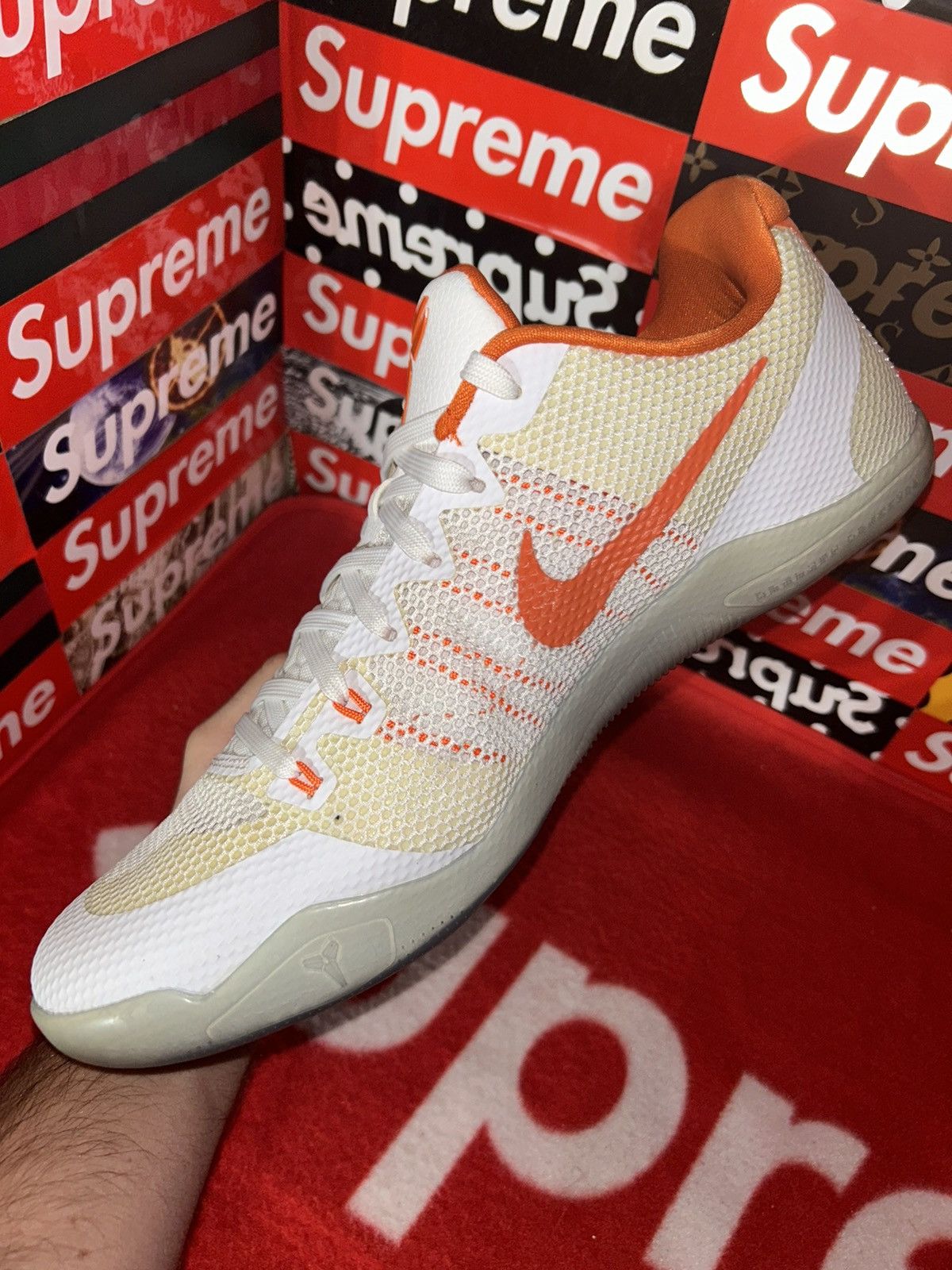 Nike Nike Kobe 11 TB Low Orange/White 856485-180 size 13 Rare Size US 13 / EU 46 - 9 Thumbnail