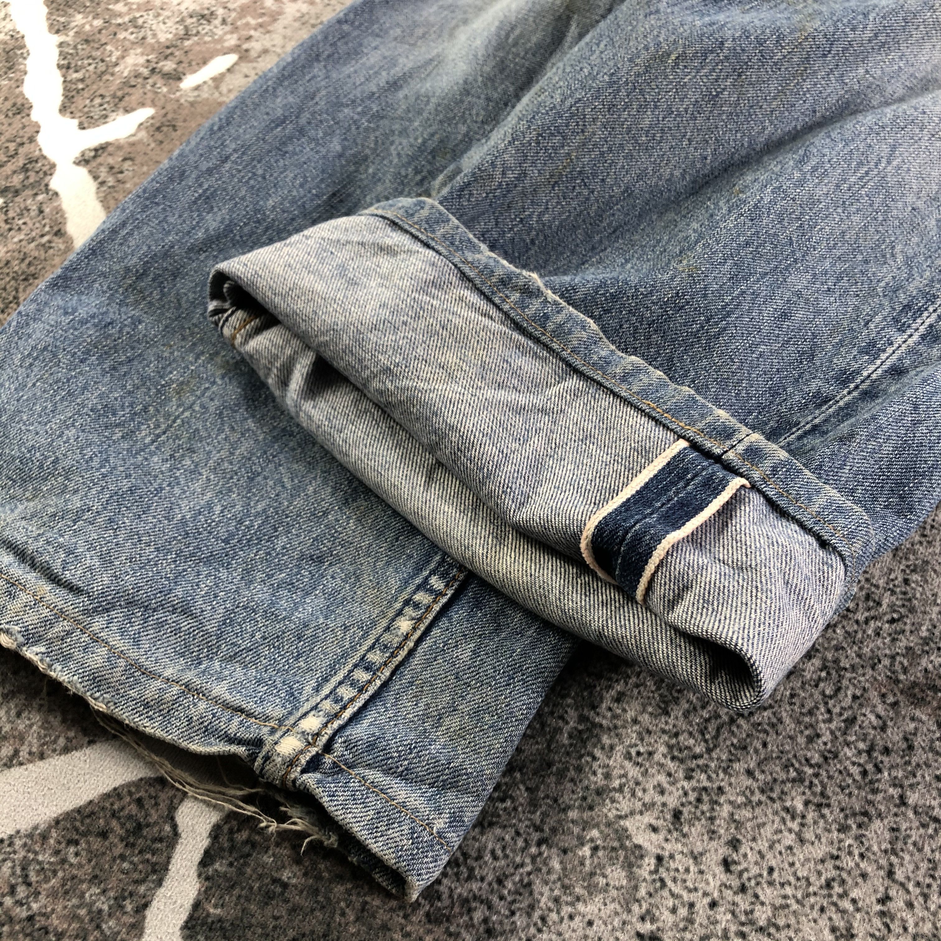 Levi's Vintage Levis 503 Redline Jeans Ripped Selvedge Denim KJ2856 Size US 34 / EU 50 - 7 Thumbnail