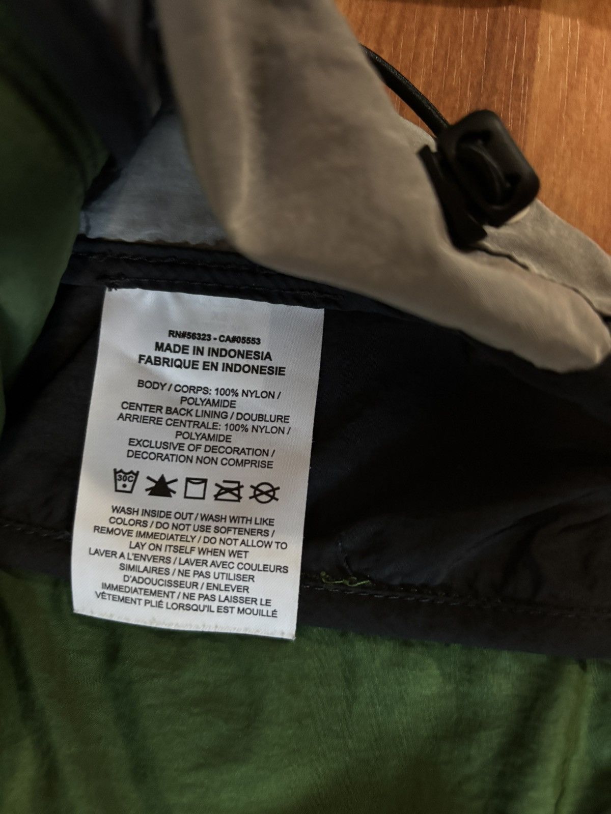 Jordan Brand × Off-White Green and black Jordan x off white Virgil Sz XS windbreaker Size US XS / EU 42 / 0 - 5 Thumbnail