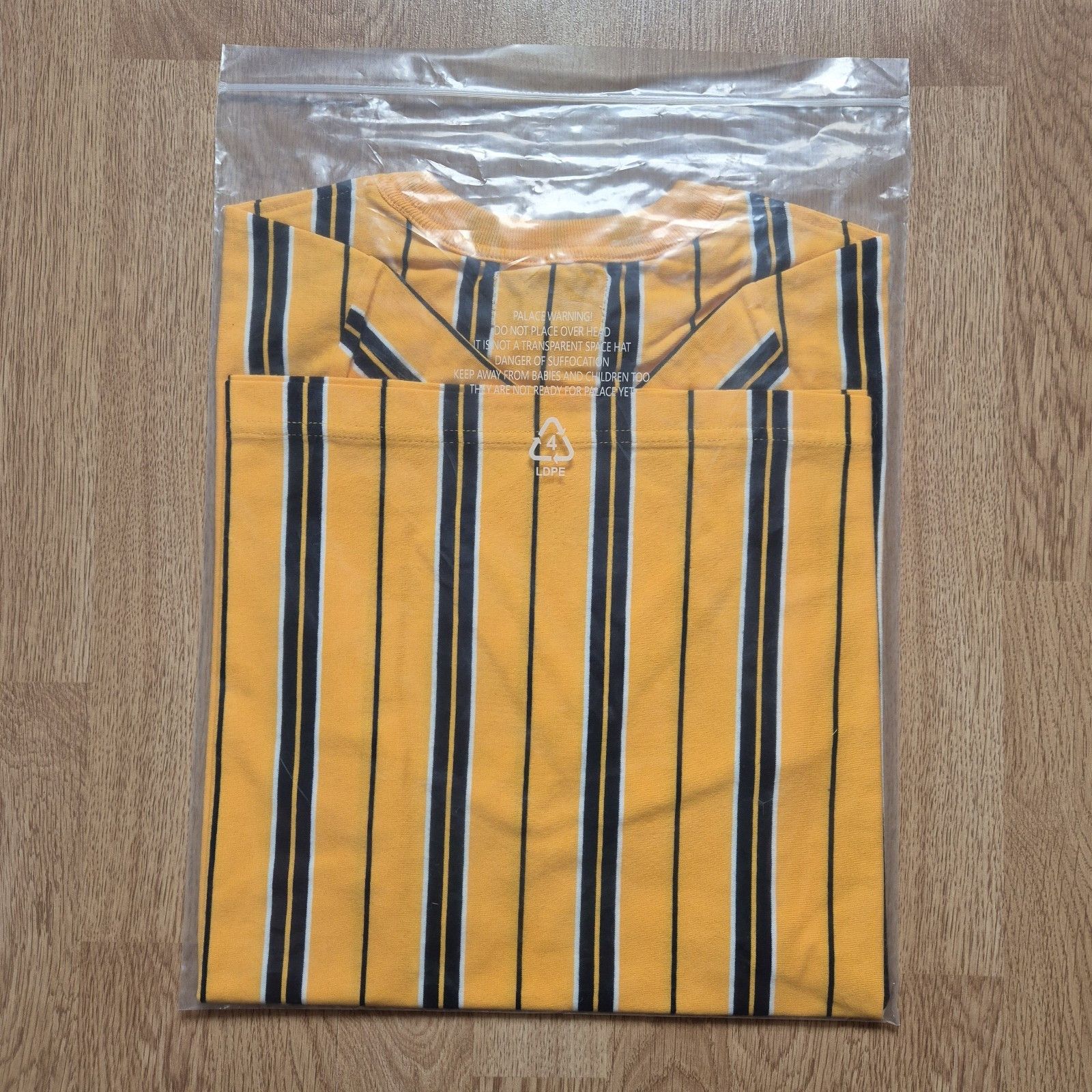 Palace Palace Vertical Stripe T-Shirt Yellow Small Brand New FW22 Size US S / EU 44-46 / 1 - 9 Thumbnail