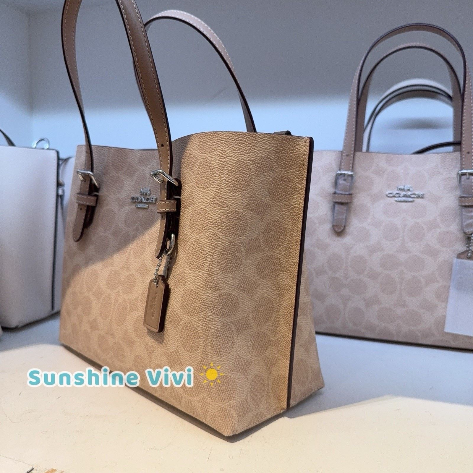 Coach NWT Coach Mollie Tote 25 Crossbody Strap CV965 SV/SAND/TAUPE Size ONE SIZE - 3 Thumbnail