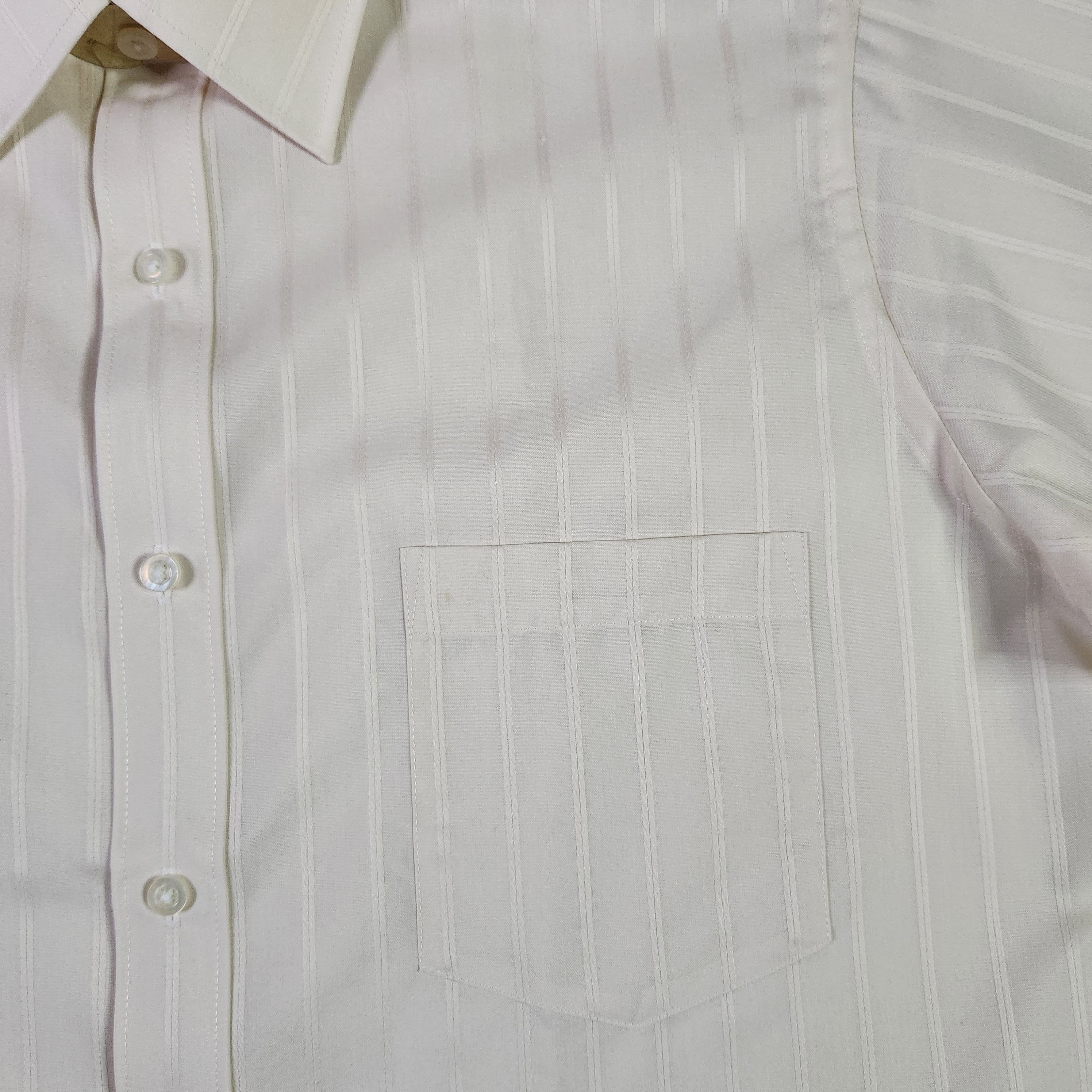 Van Heusen VINTAGE Van Heusen Half Sleeve Dress Shirt 15.5 Cream Stripe Size US L / EU 52-54 / 3 - 5 Thumbnail