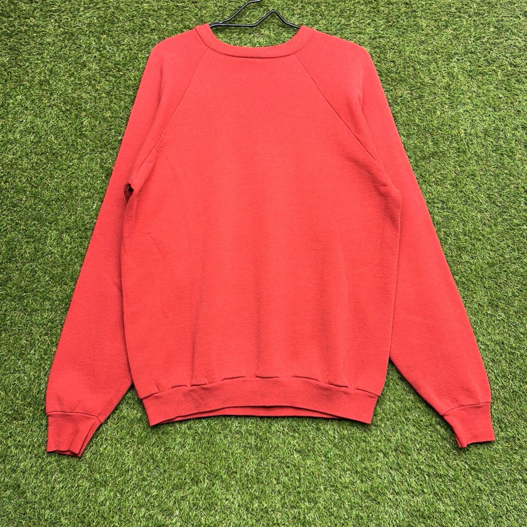 Guess GUESS Sweatshirt Mens XL USA VTG Red Embroidered Crewneck 90s Size US XL / EU 56 / 4 - 2 Thumbnail