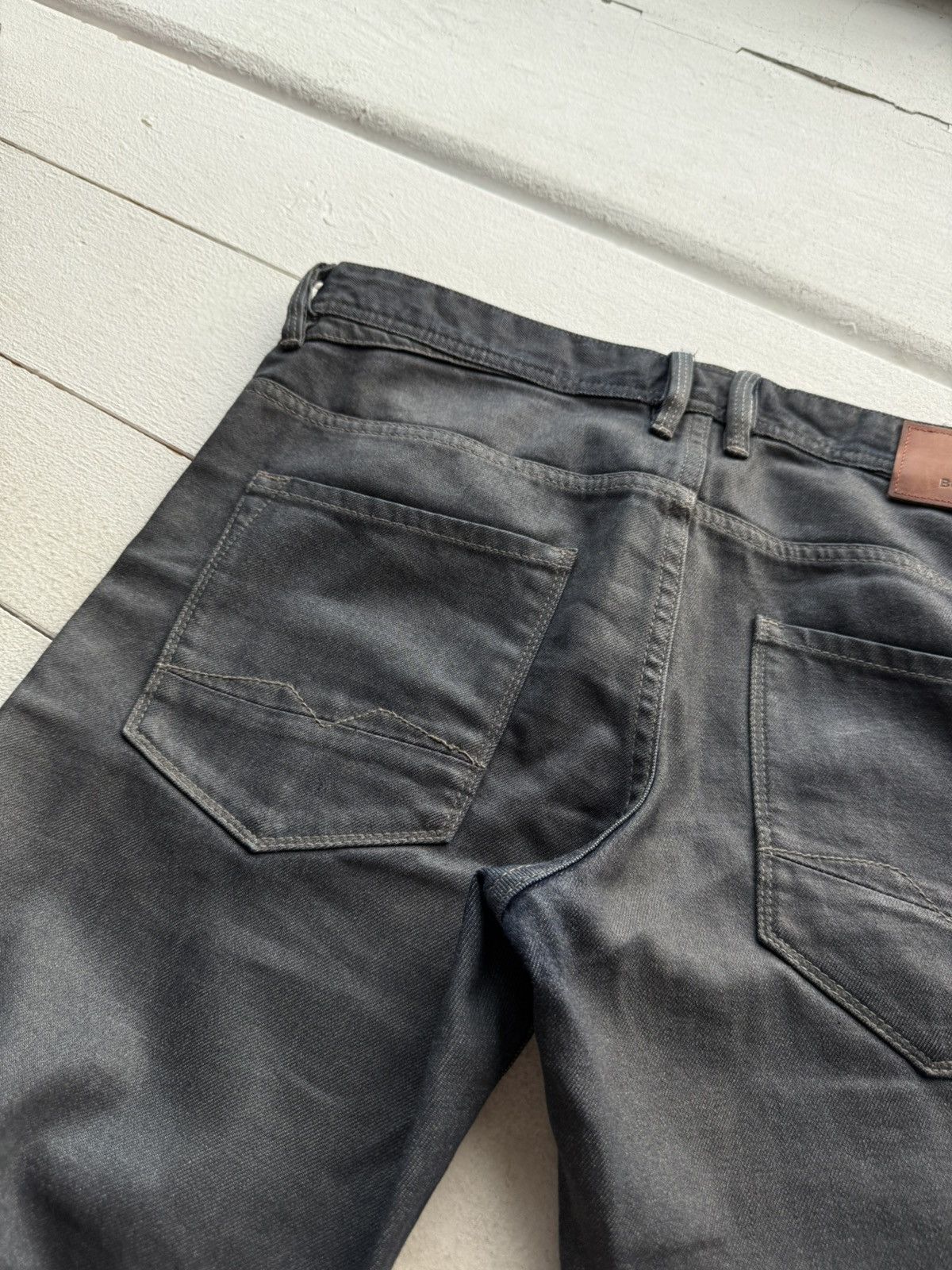 Hugo Boss Vinatage Style Luxury Designer Hugo Boss Orang tag jeans Size US 32 / EU 48 - 12 Thumbnail
