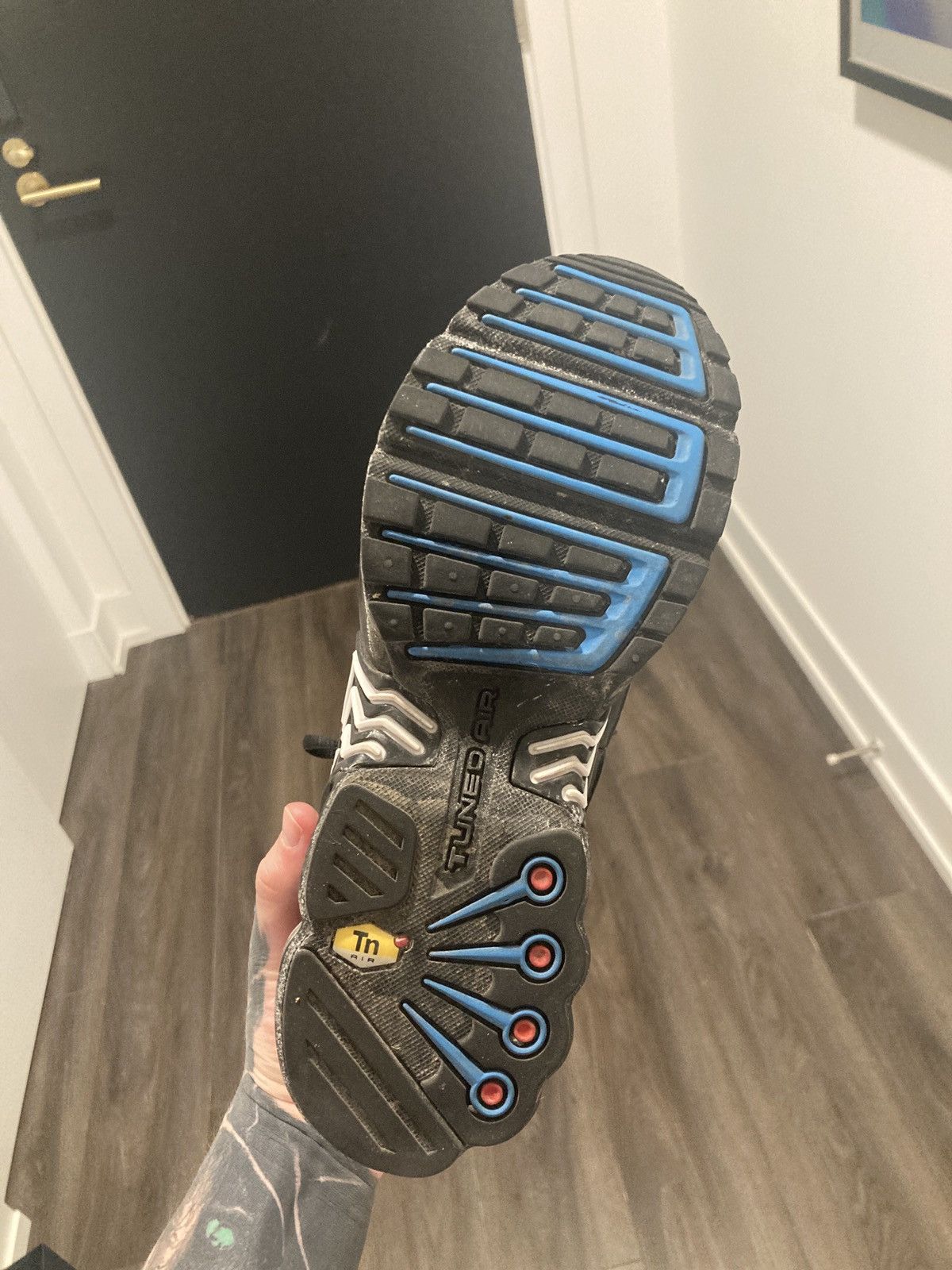 Nike Nike AirMax Size US 8.5 / EU 41-42 - 6 Thumbnail