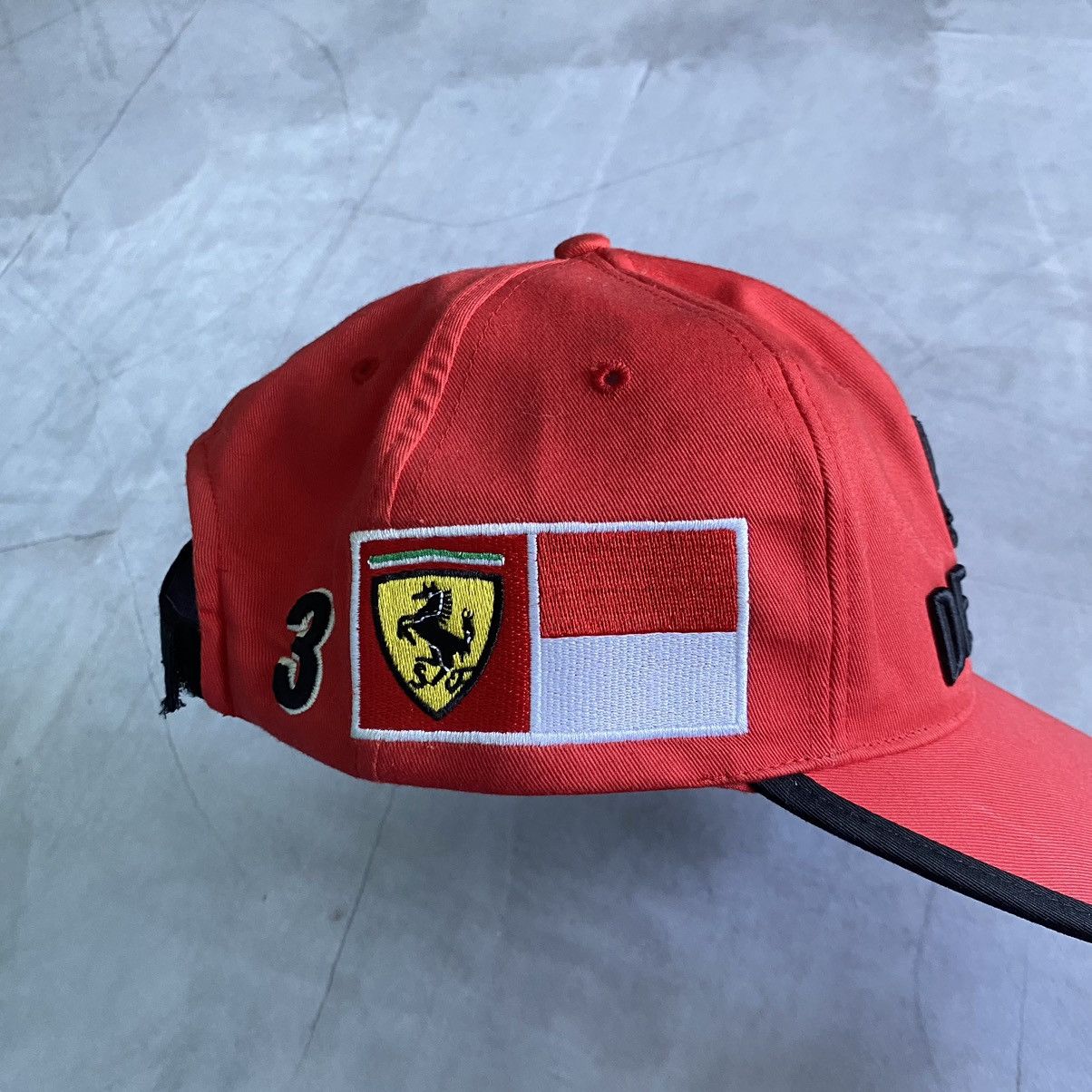 Vintage Rare Vintage DEKRA Michael Schumacher 1998 Ferrari F1 Cap Size ONE SIZE - 4 Thumbnail