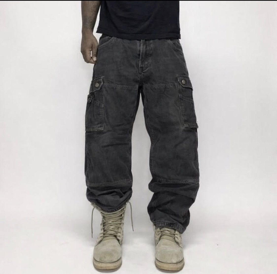 Carhartt Thrashed Carhartt Vintage Distressed Cargo Pants 34x32 Size US 34 / EU 50 - 1 Thumbnail