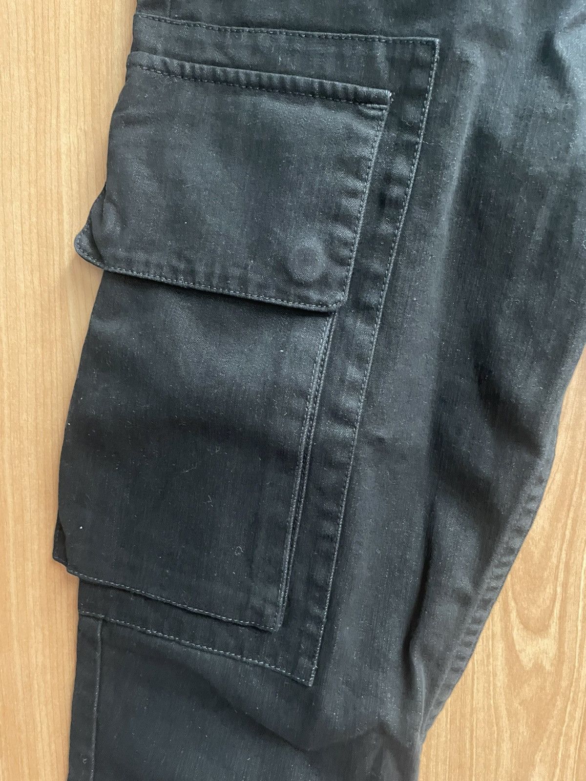 Helmut Lang Helmut Lang Cropped Cargo Jeans Size 30 BNWT Size US 30 / EU 46 - 5 Thumbnail