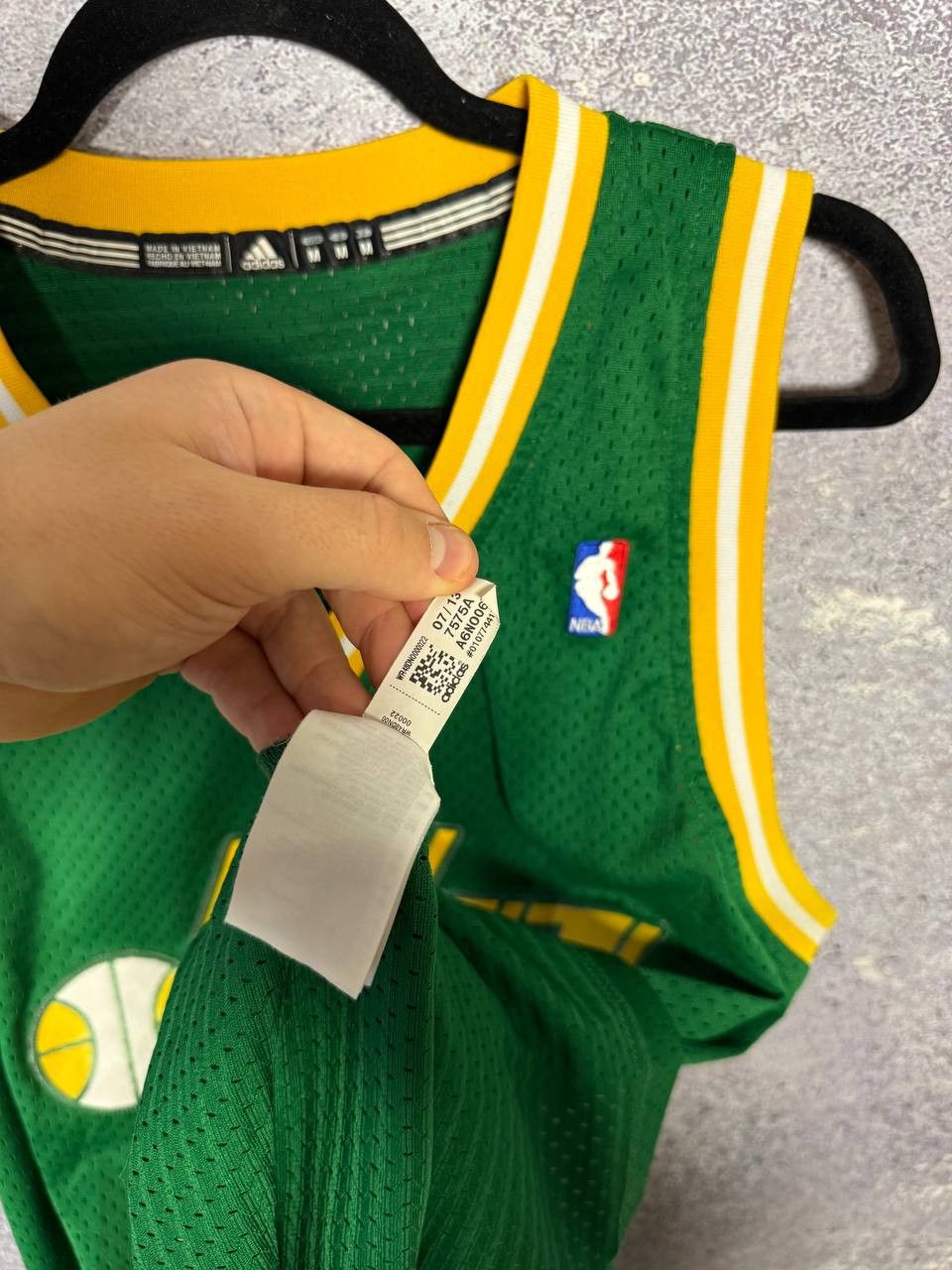 Adidas × NBA CARL MALONE Utah Jazz 2013 NBA Adidas Jersey Size US M / EU 48-50 / 2 - 13 Thumbnail