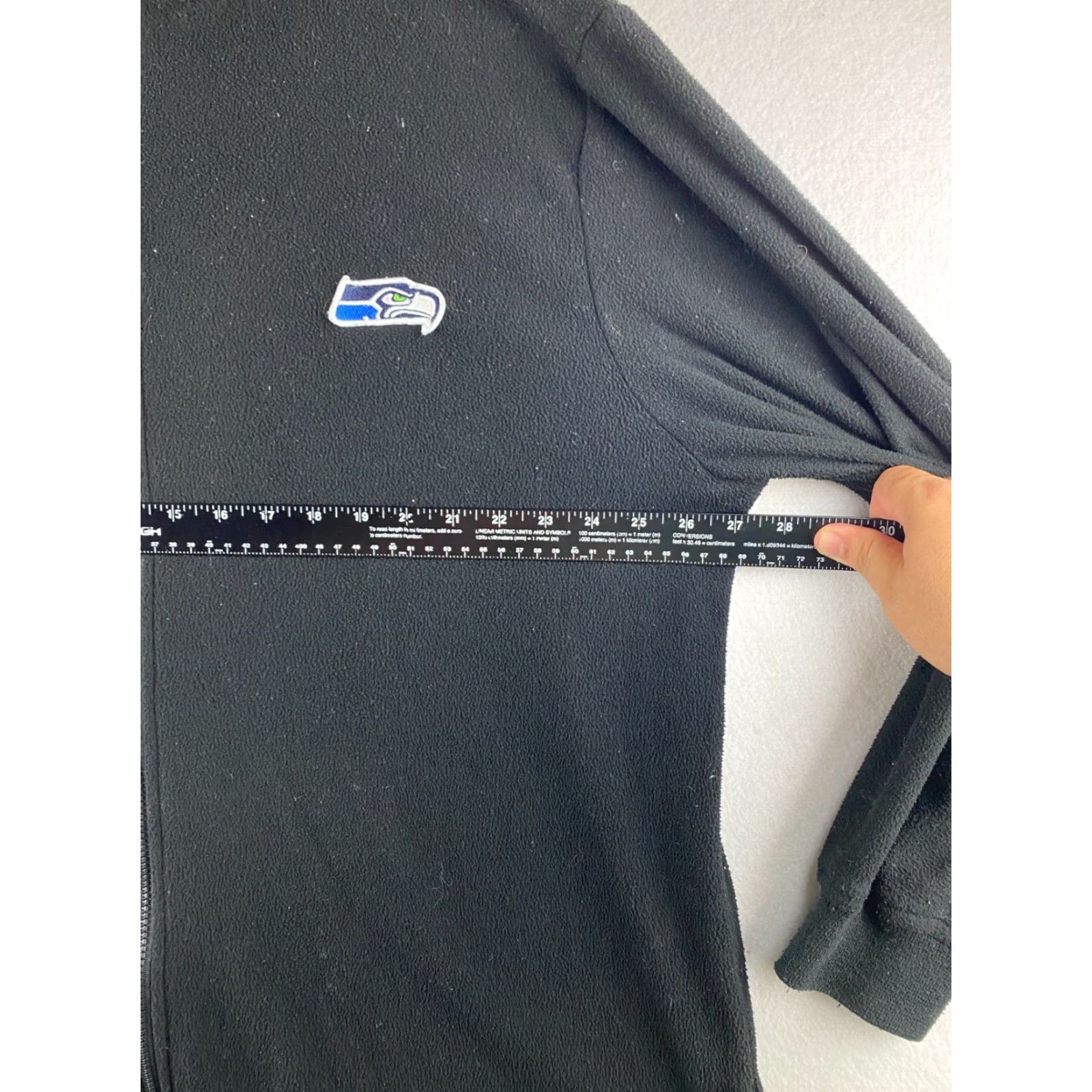 NFL VINTAGE Seattle Seahawks Sweater XL NFL Black Full Zip Fleece Logo Sports Illustrated Size US XL / EU 56 / 4 - 5 Thumbnail