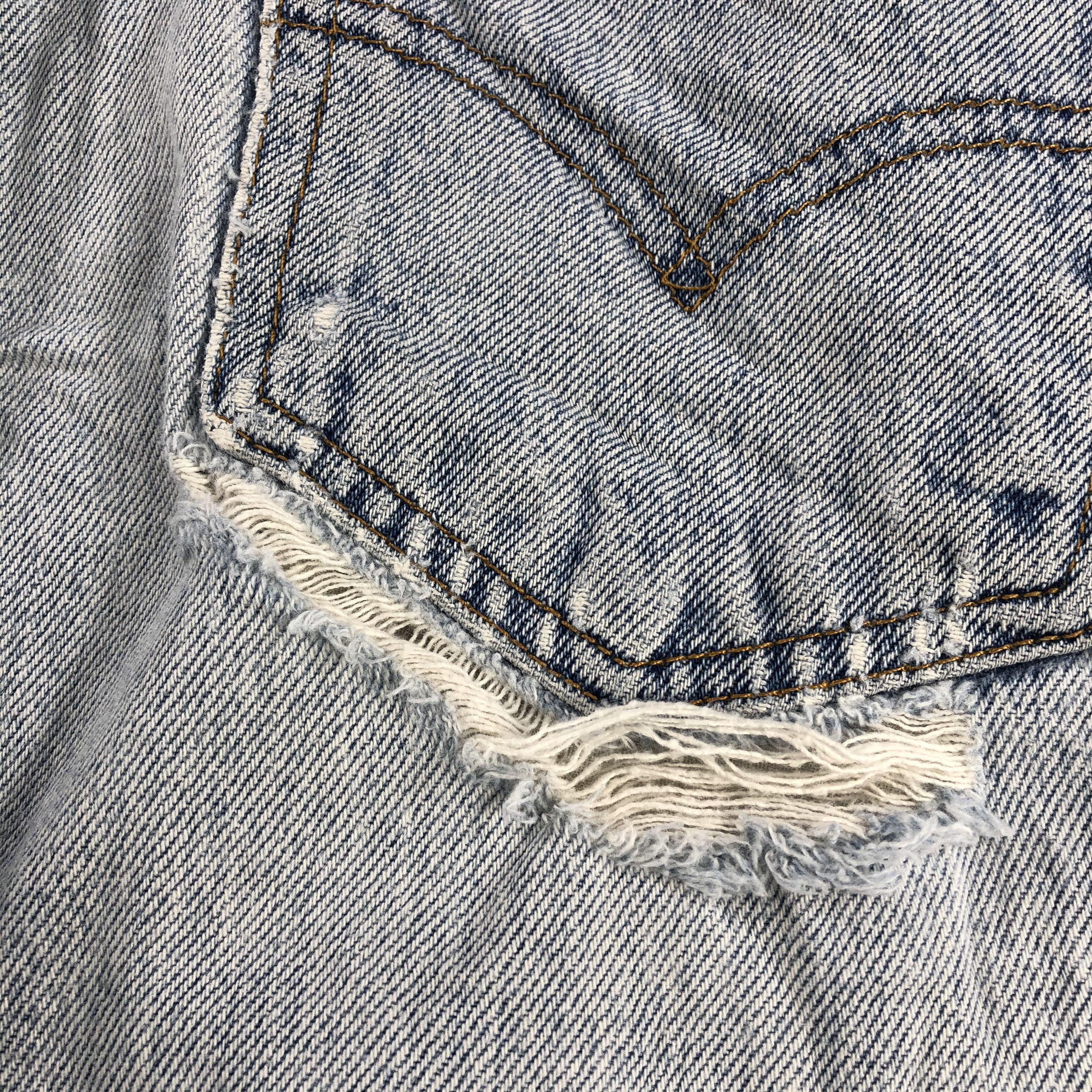 Levi's Vintage Levis 505 Jeans Distressed Denim KJ836 Size US 31 - 8 Thumbnail