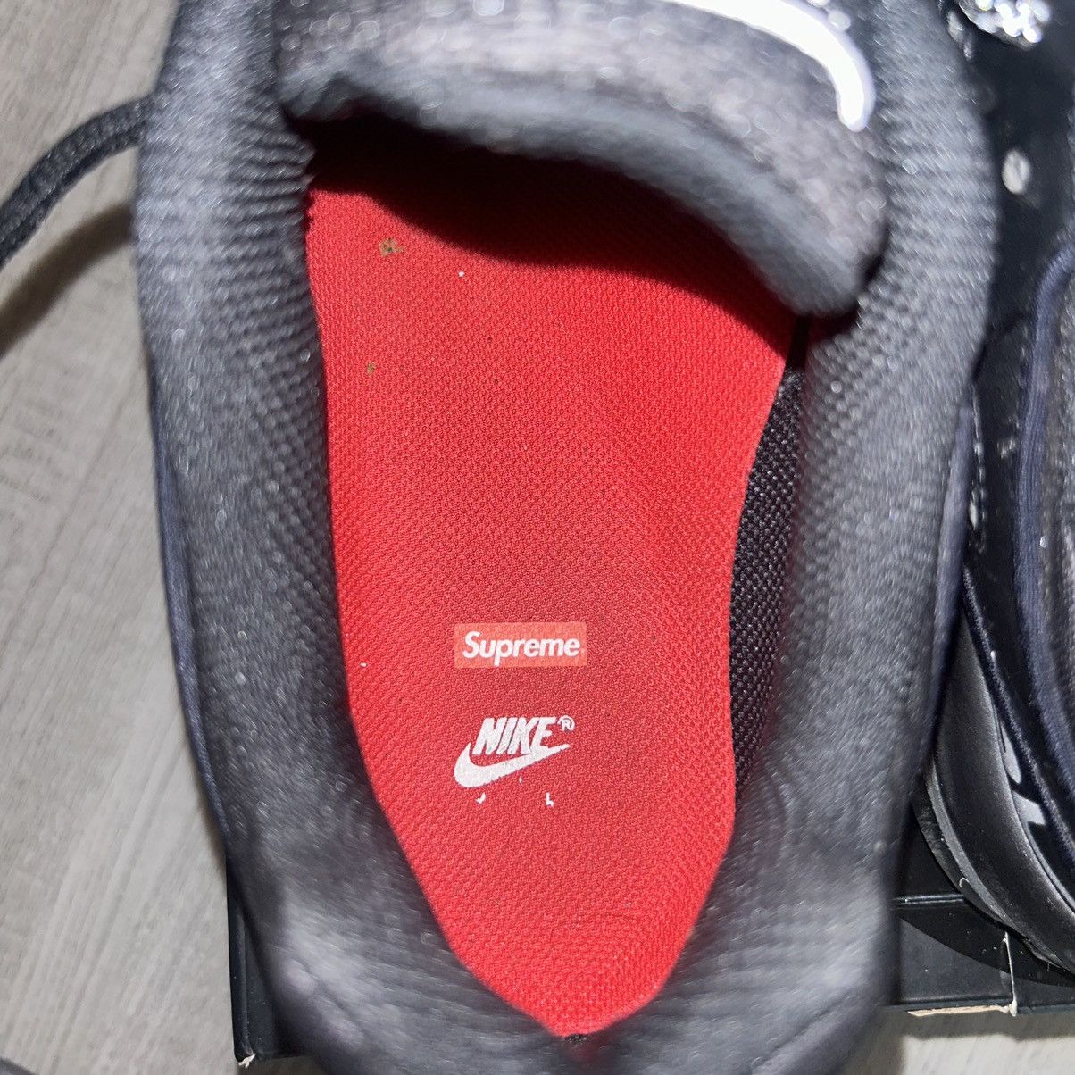 Nike × Supreme Supreme Nike Air Max 98 Size US 9.5 / EU 42-43 - 5 Thumbnail