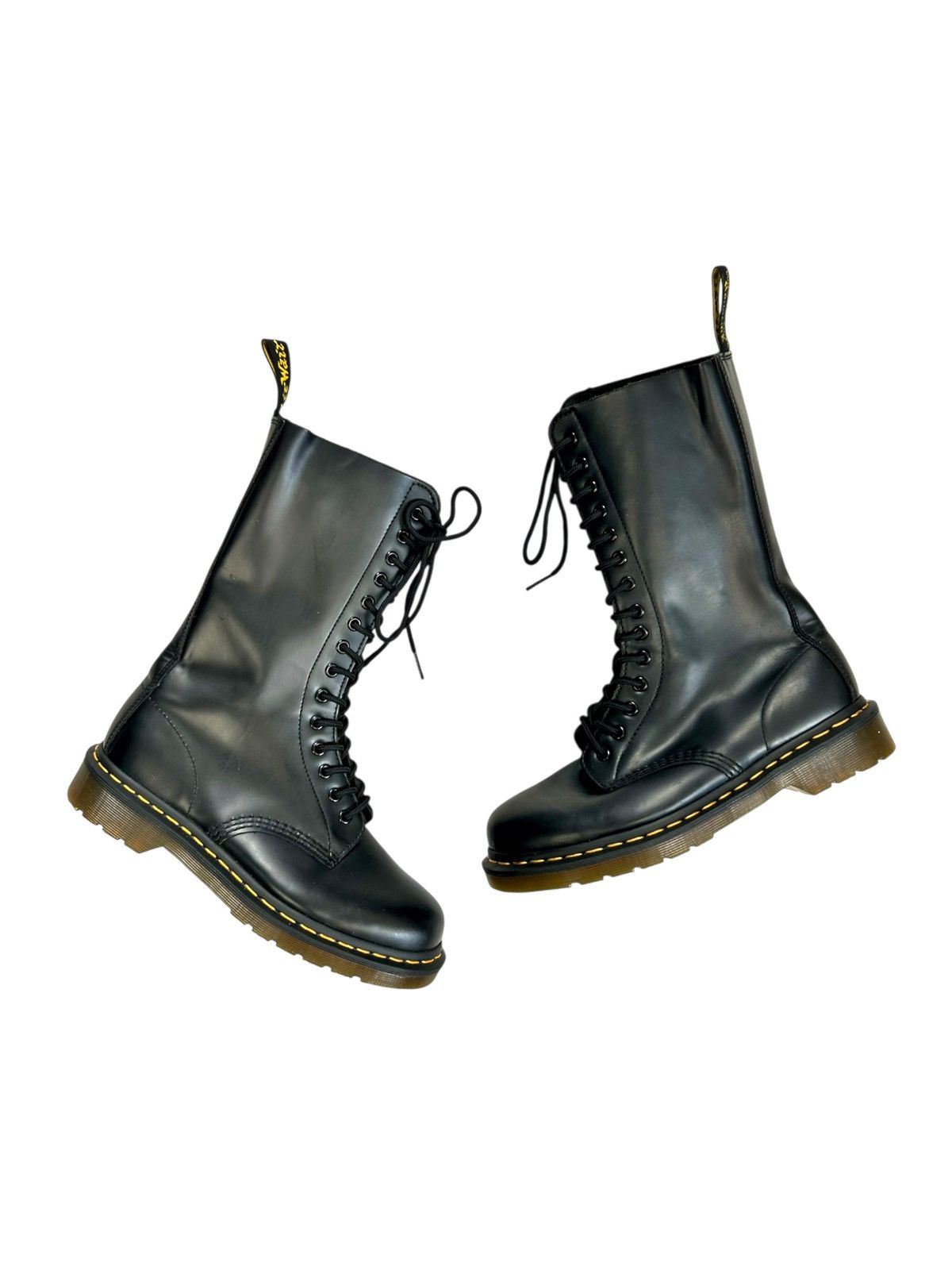 Dr. Martens Dr Martens High Leather boots 14 eye skinhead combat style Size US 6 / EU 39 - 2 Thumbnail