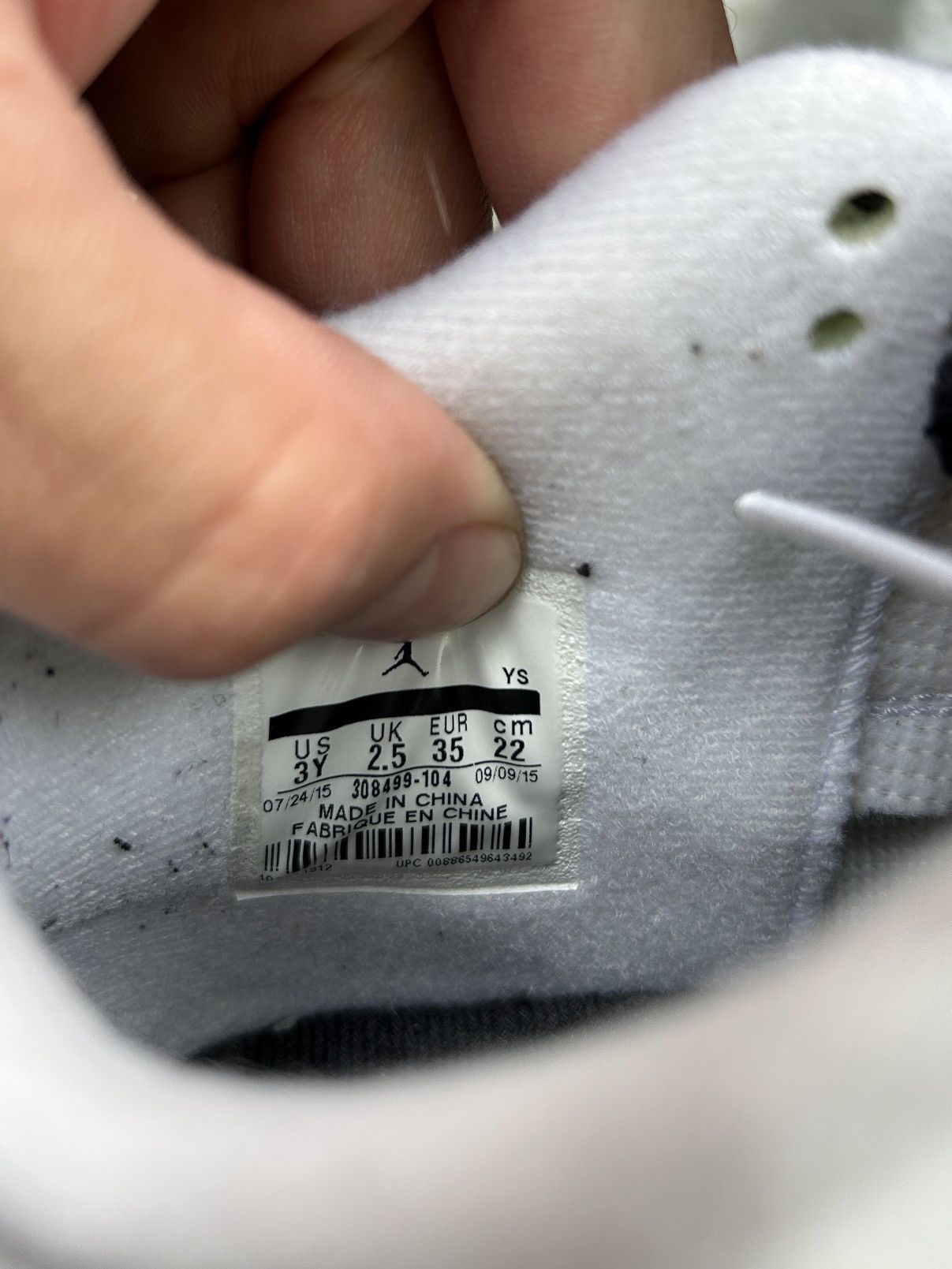 Jordan Brand Air Jordan 4 White Cement PS Size US 5 / IT 35 - 7 Thumbnail