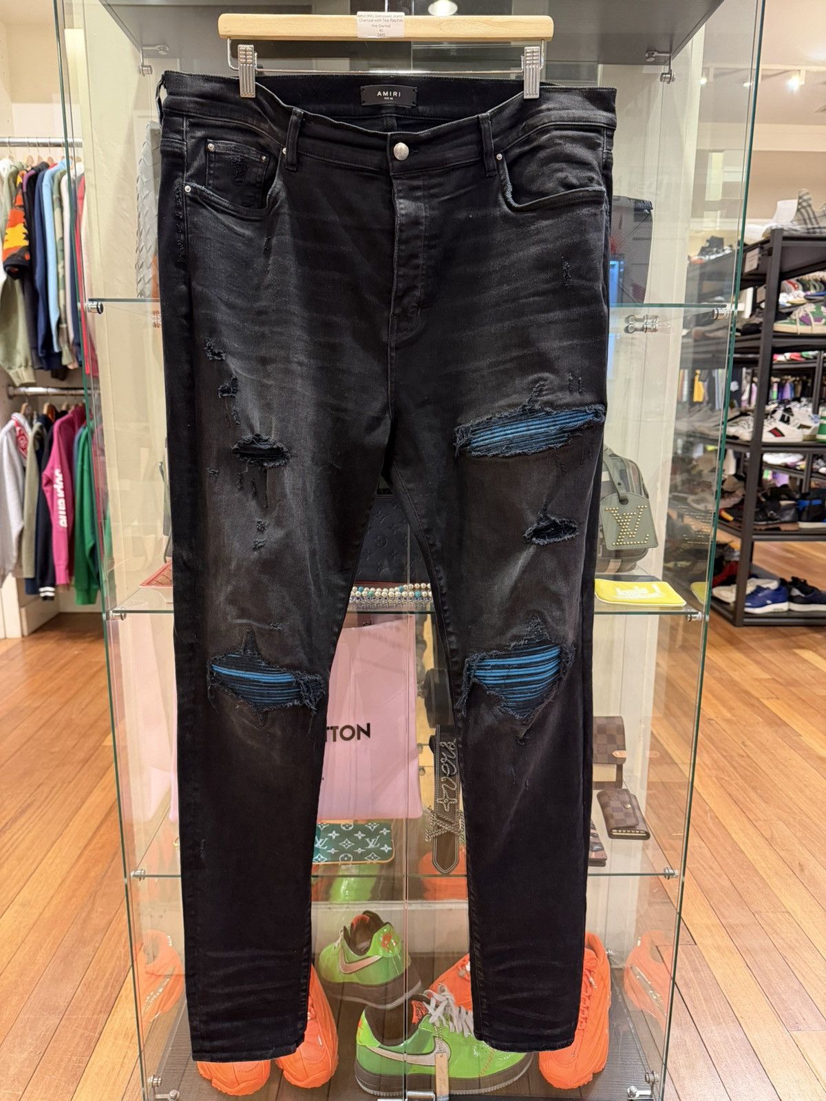 Amiri Amiri Blue Cracked Leather Patch Black Denim Jeans Size US 40 / EU 56 - 1 Thumbnail