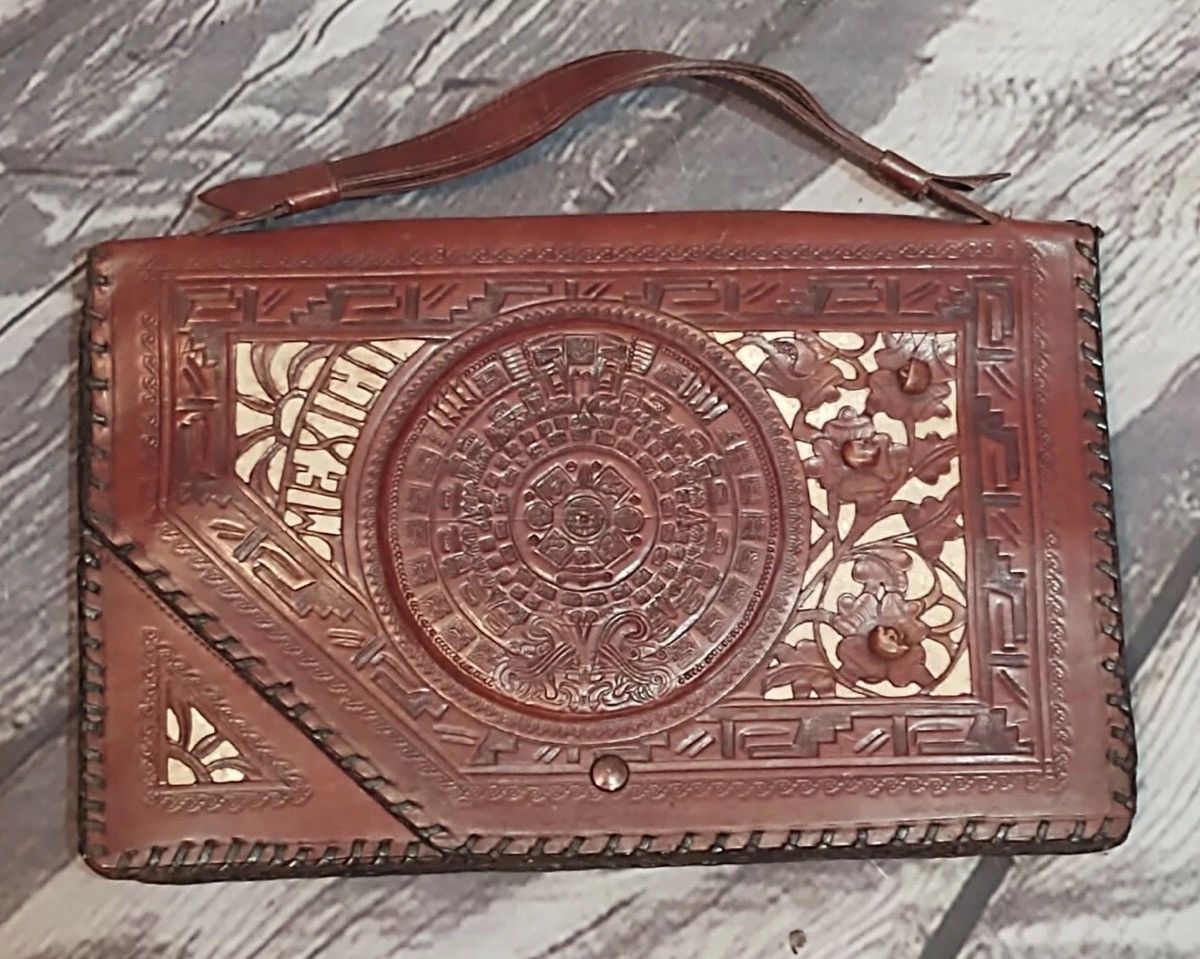 Other HANDMADE CARVED BROWN LEATHER MEXICO HANDBAG PURSE Size ONE SIZE - 2 Thumbnail