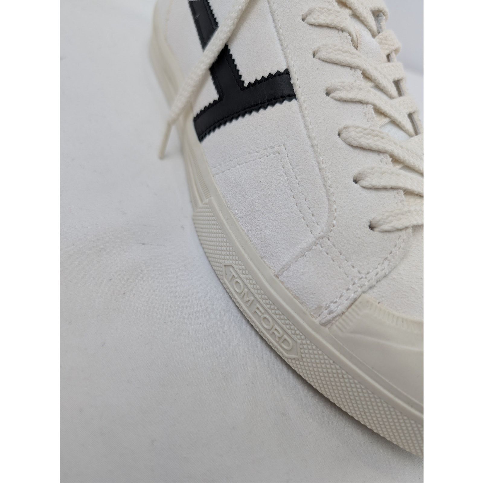 Tom Ford o1rshd1 Jarvis leather low-top sneakers in white/black Size US 8 / EU 41 - 13 Thumbnail