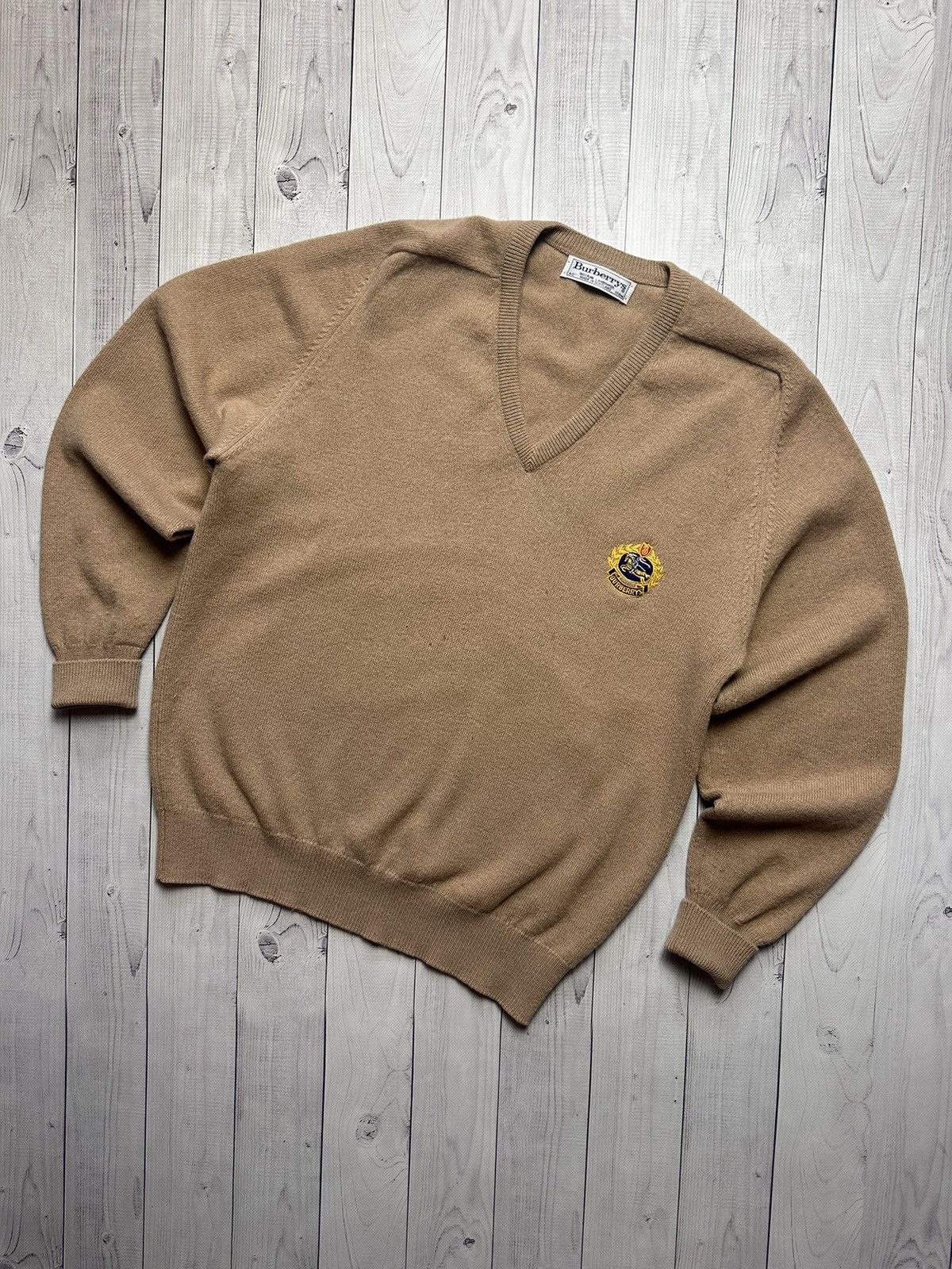 Burberry × Vintage Vintage Burberrys sweater size M rare logo Size US M / EU 48-50 / 2 - 1 Thumbnail
