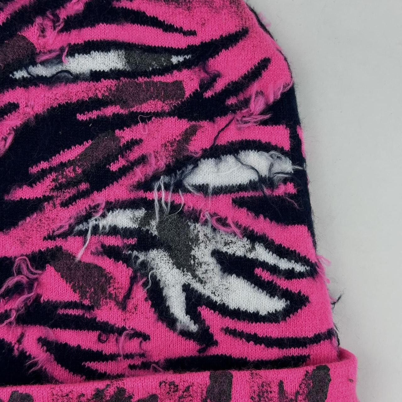 Other ASTROBOI* 'VOYAGER' Pink& Black Distressed Swan Beanie Size ONE SIZE - 3 Thumbnail