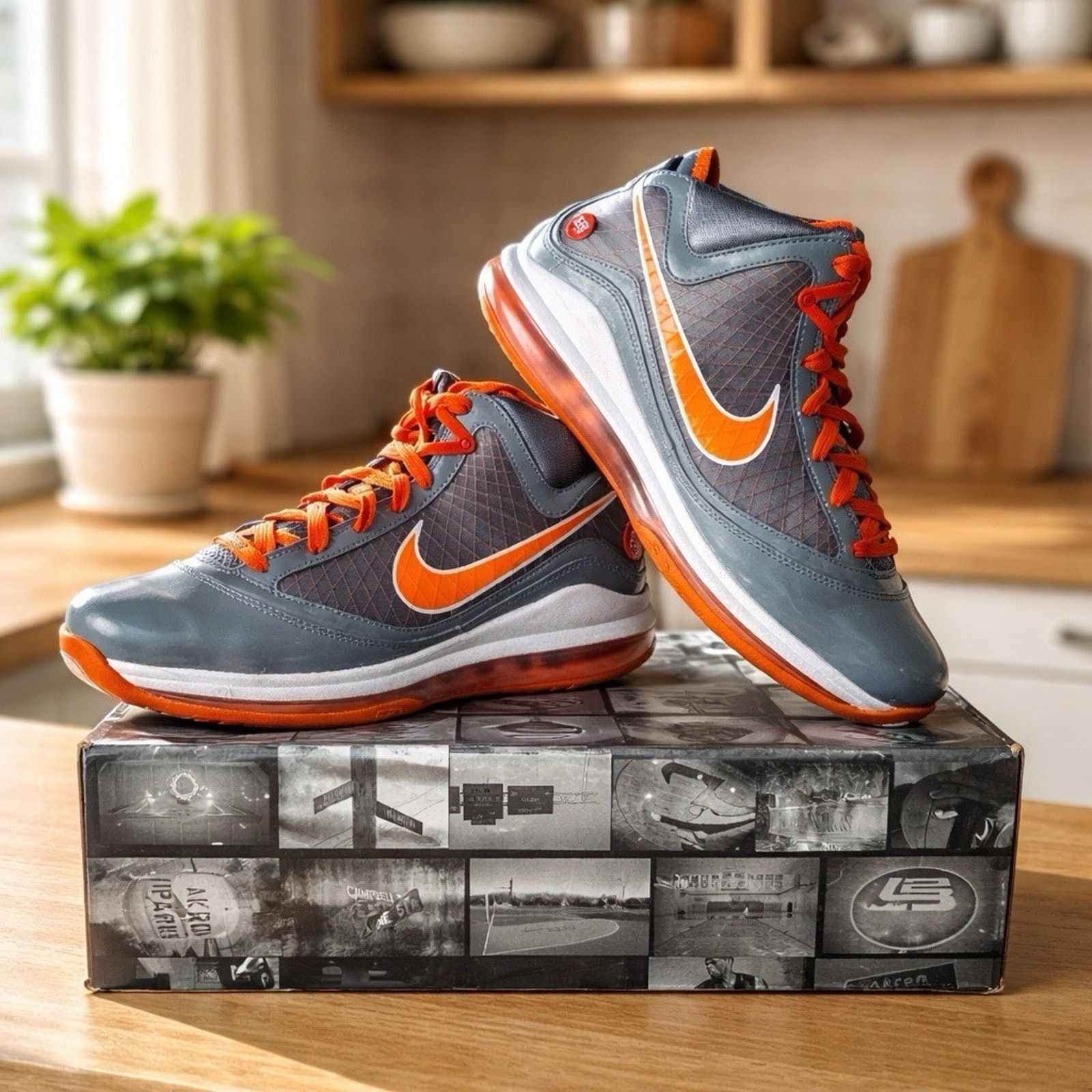 Nike Nike Lebron 7 VII Eastbay TB Orang393320-003 Size 9.5 OG Box Size US 9.5 / EU 42-43 - 1 Thumbnail