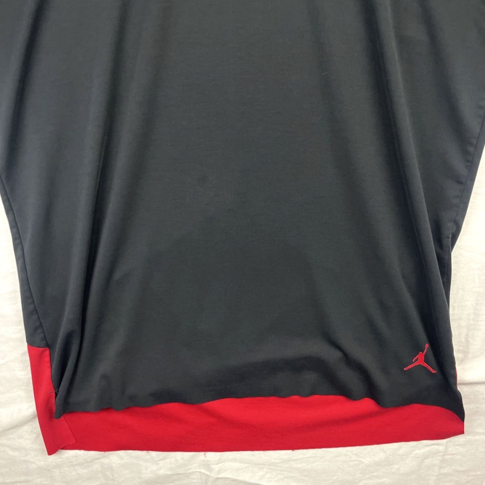 Jordan Brand Jordan Tech Pack Shirt Mens Large Red Black Jumpman Short Sleeve Oversized Tee Size US L / EU 52-54 / 3 - 3 Thumbnail