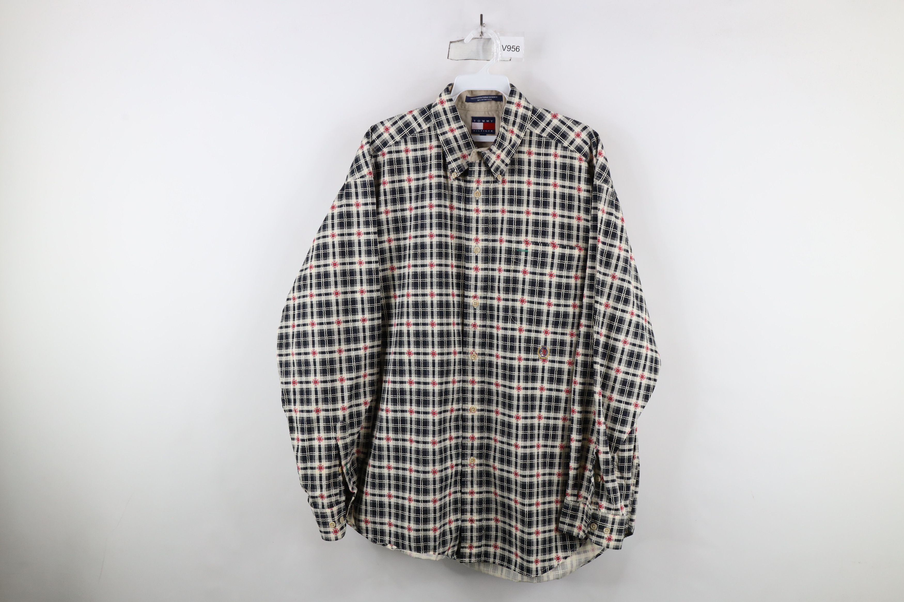 Tommy Hilfiger × Vintage Vintage 90s Tommy Hilfiger Snowflake Button Down Shirt Plaid Size US L / EU 52-54 / 3 - 1 Thumbnail