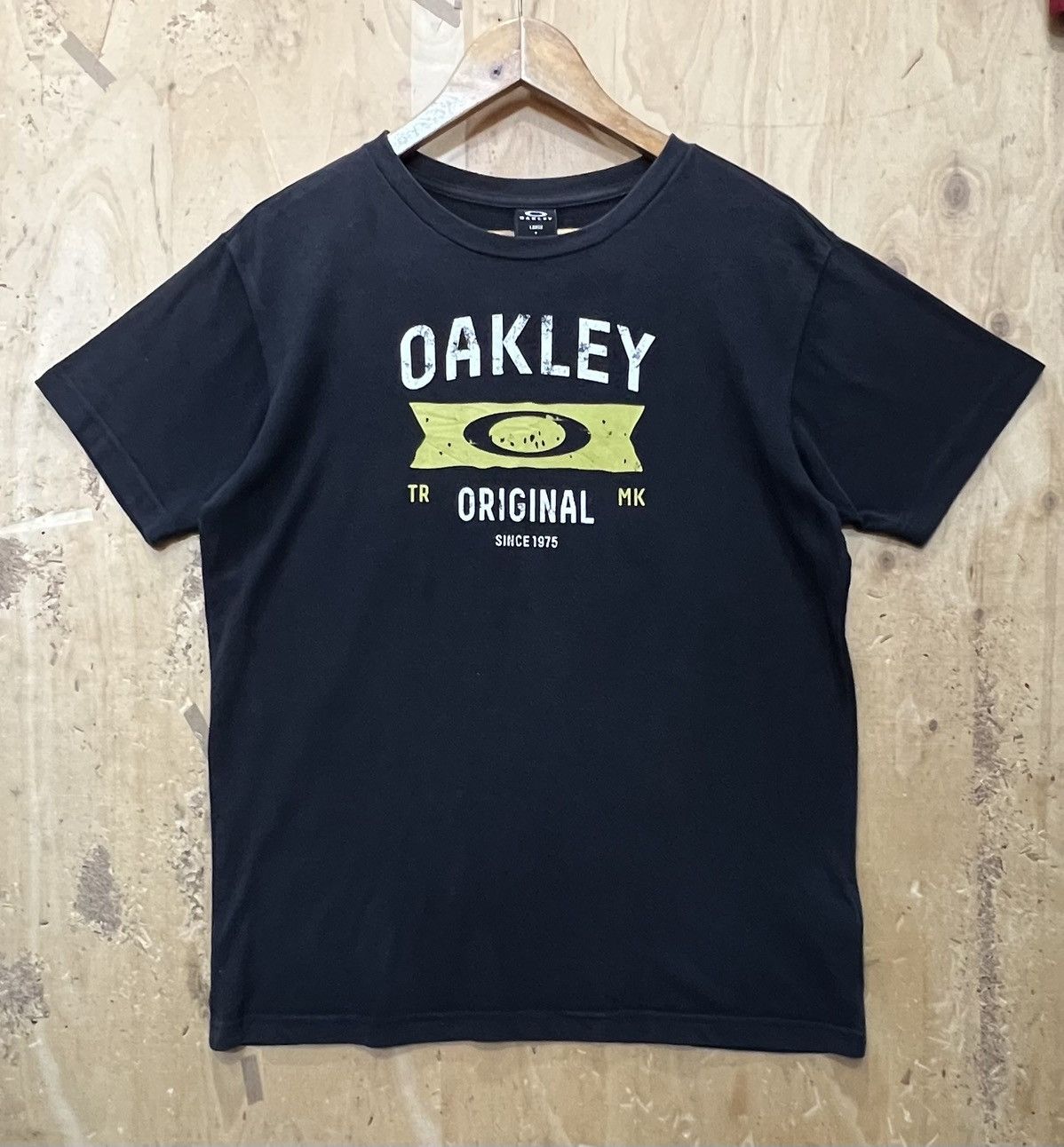 Oakley × Vintage Oakley Vintage Design Size US L / EU 52-54 / 3 - 1 Thumbnail