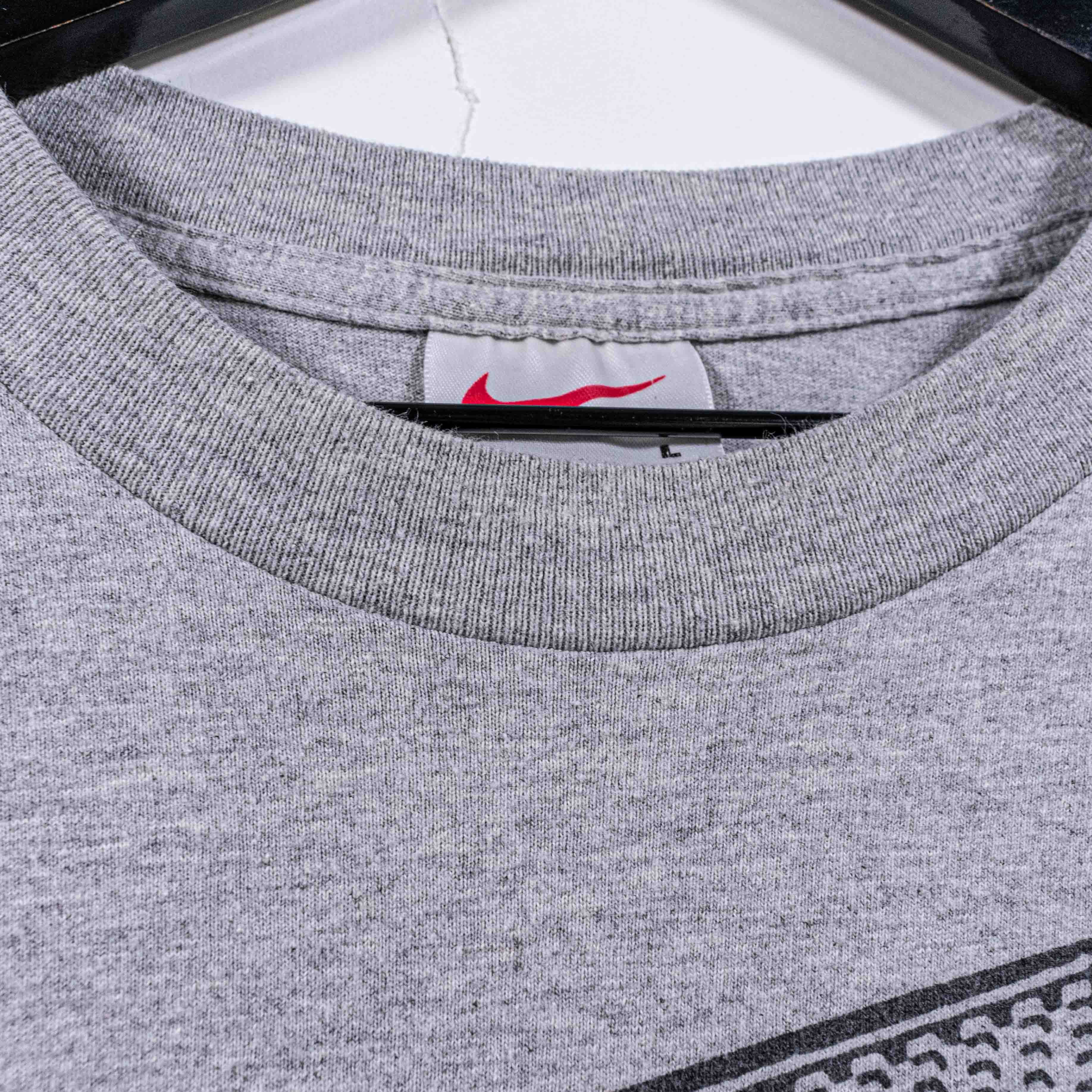 Nike Nike Cortez Waffle Trainer Make Em Lighter T-Shirt VTG 90s Size US L / EU 52-54 / 3 - 5 Thumbnail