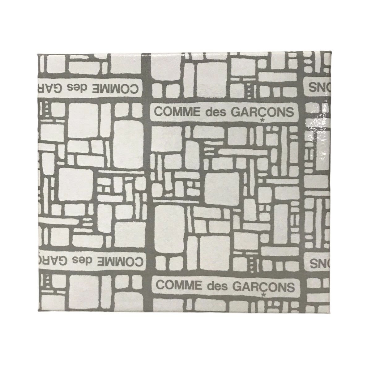 Comme des Garcons Wallet Plain L Zip Wallet Black Size ONE SIZE - 10 Thumbnail