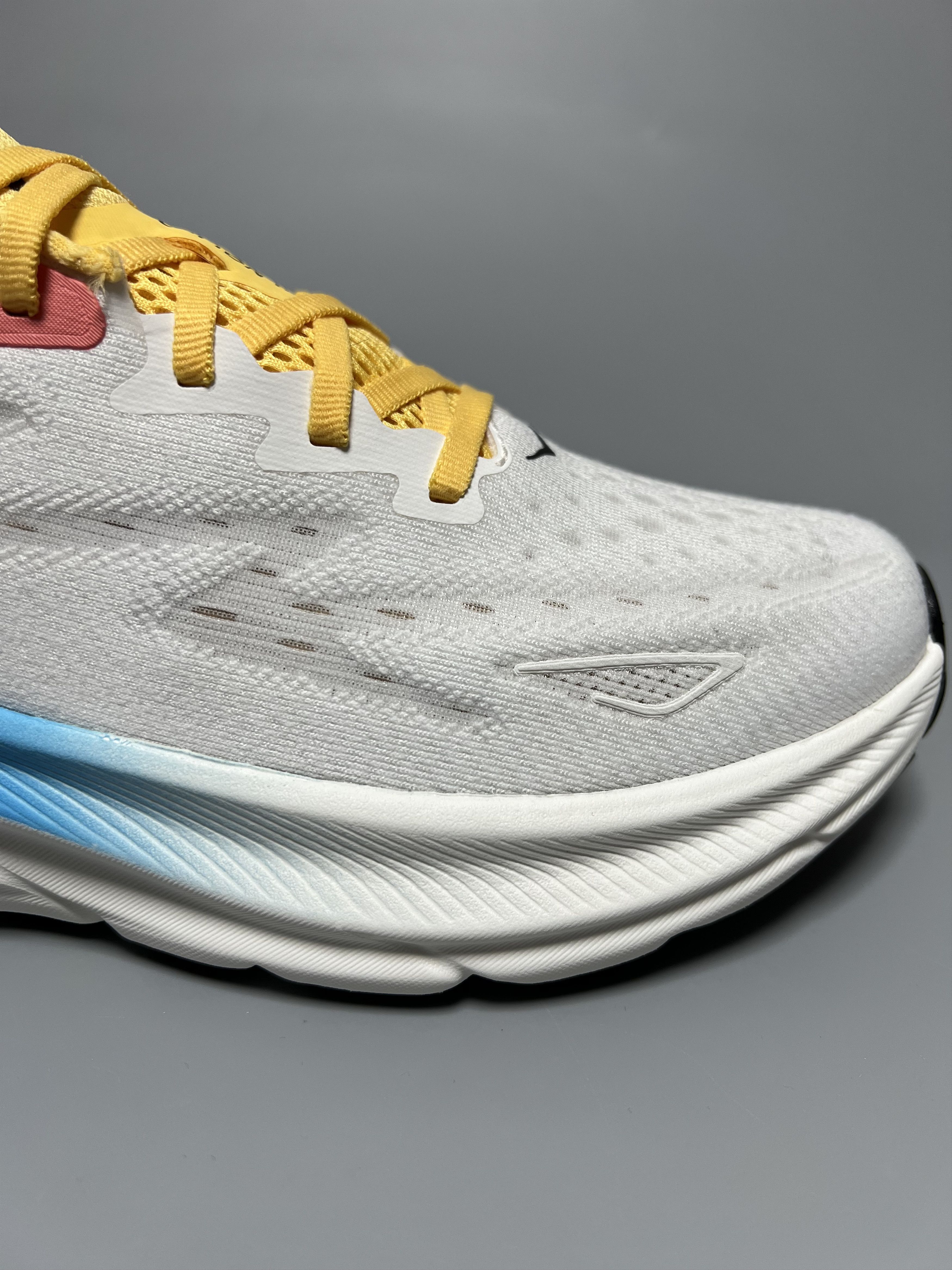 Hoka 9.5B Hoka One One Clifton 9 Running Shoes Walking Gym Size US 9.5 / IT 39.5 - 13 Thumbnail