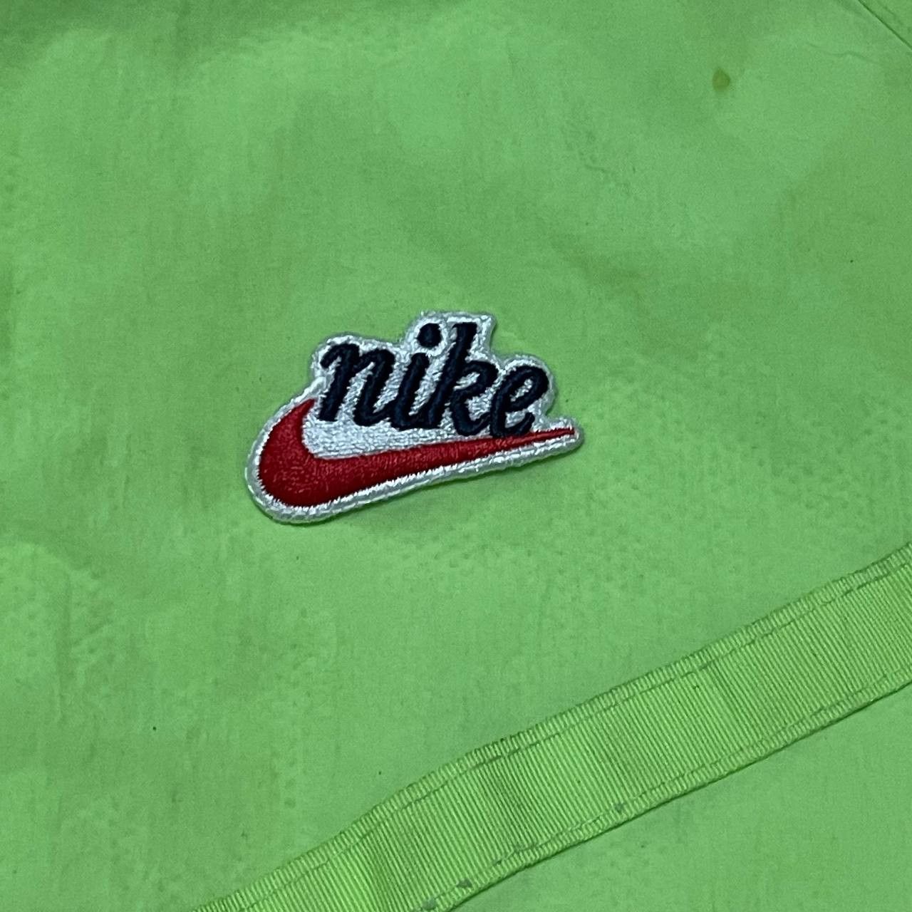 Nike Vintage Nike Mini Swoosh Hooded Jacket Nylon Size US M / EU 48-50 / 2 - 5 Thumbnail