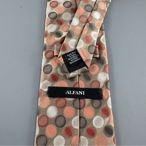 Alfani Alfani Beige w/ Multi Circles Men's Tie 3 3/4" x 62" Size ONE SIZE - 3 Thumbnail