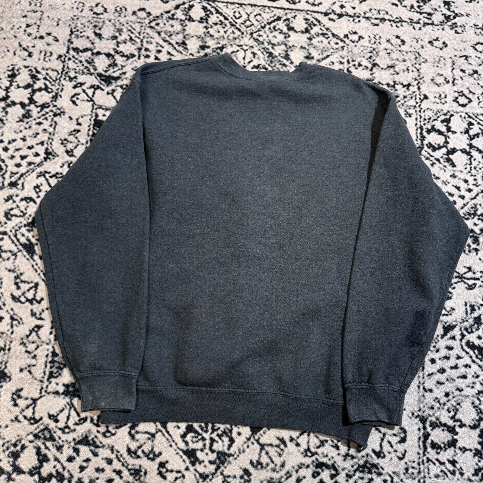 Vintage Vintage Unisex Gray Cotton Crewneck Size S Luxor Casino 90s Size US S / EU 44-46 / 1 - 13 Thumbnail