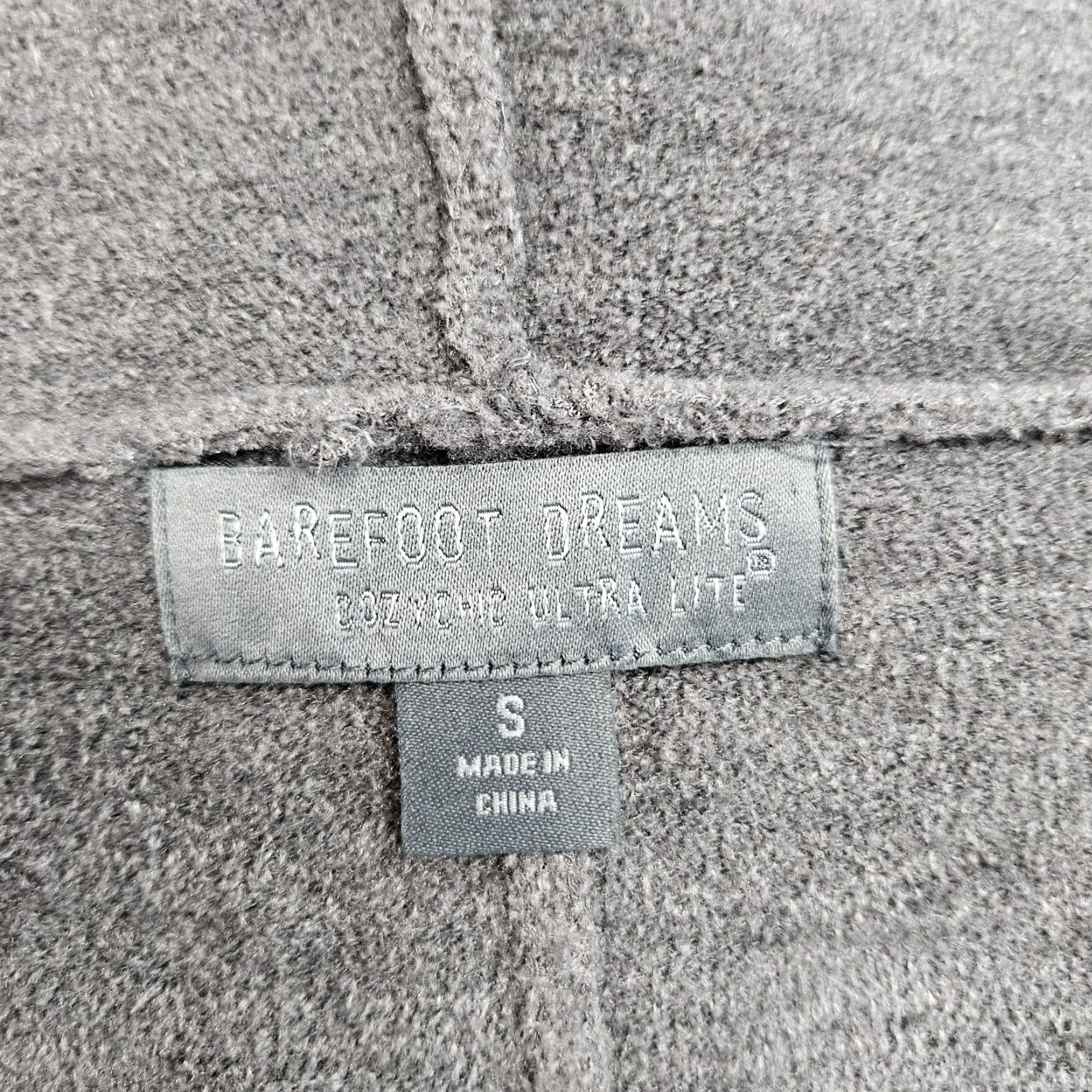 Vintage Barefoot Dreams Womens CozyChic Ultra Lite Hooded Cardigan Sz Small Gray Cardigan Womens Small Gray Hooded CozyChic Ultra Lite Size S / US 4 / IT 40 - 6 Thumbnail